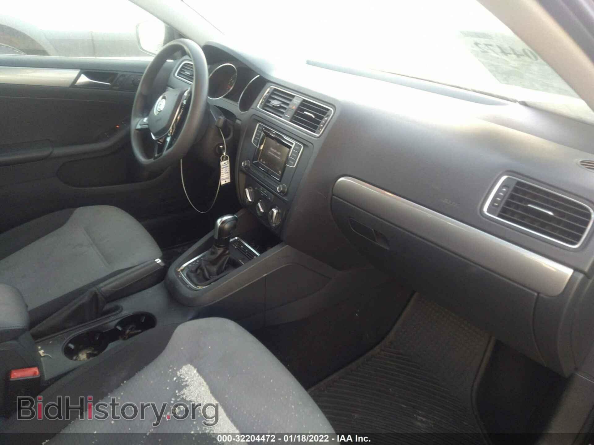2017 VOLKSWAGEN JETTA - VIN: 3VW2B7AJ1HM221597 - Фото 5