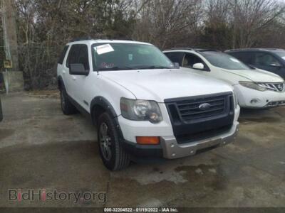 2007 Ford EXPLORER XLT, white — VIN 1FMEU63EX7UA68034, IAAI