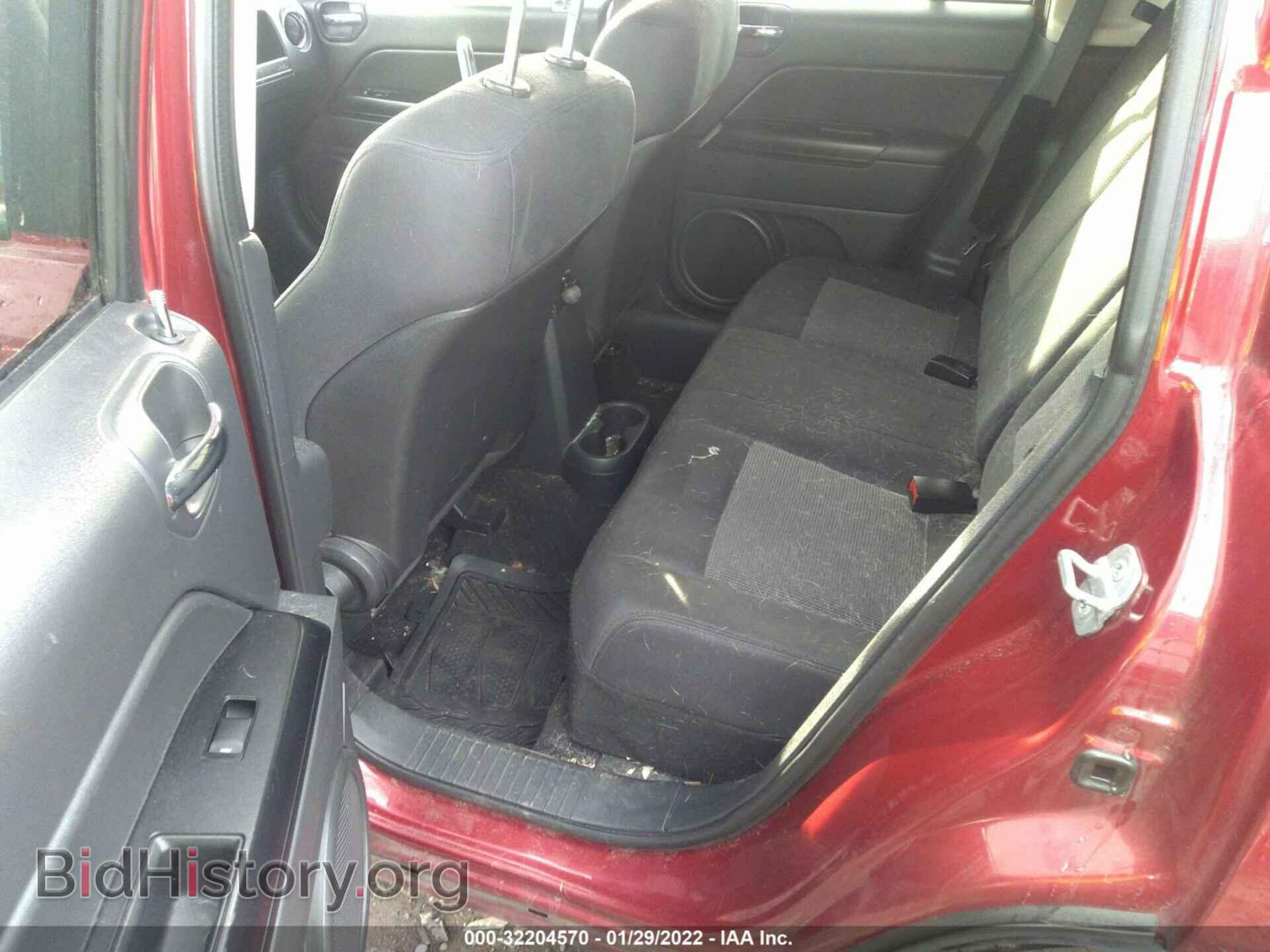 2012 JEEP COMPASS - VIN: 1C4NJDBB6CD603444 - Photo 8