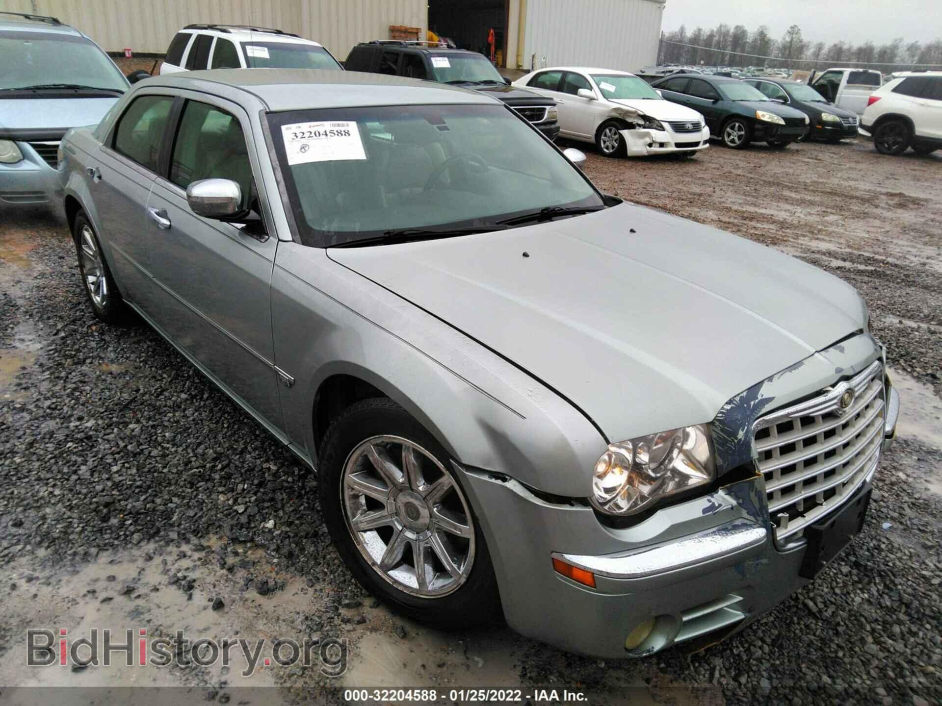 Фотография 2C3LA63H06H284950 - CHRYSLER 300 2006