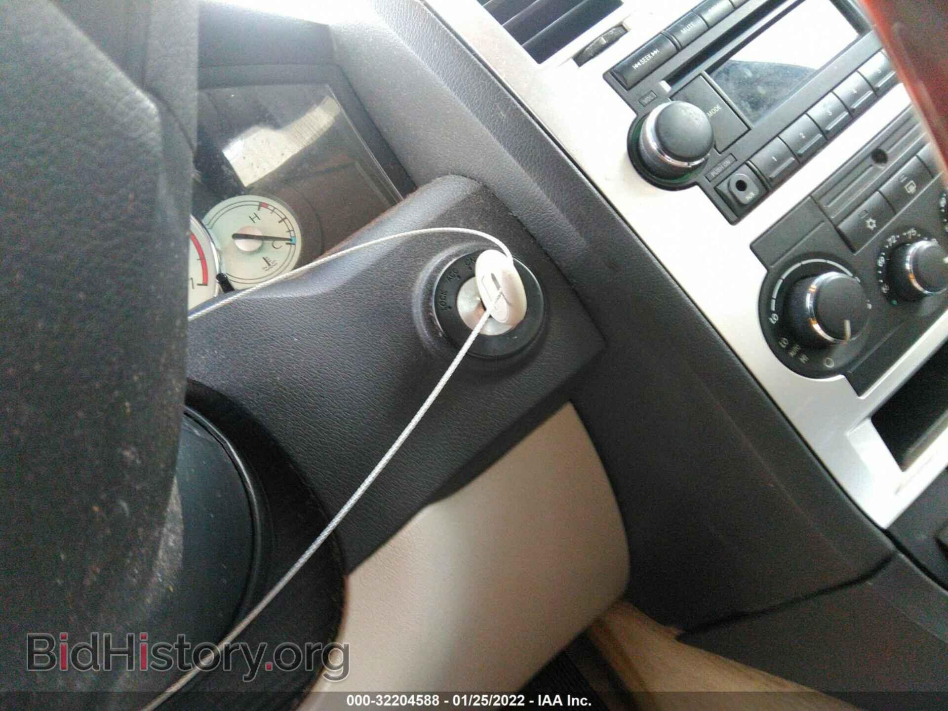 2006 CHRYSLER 300 - VIN: 2C3LA63H06H284950 - Фото 11