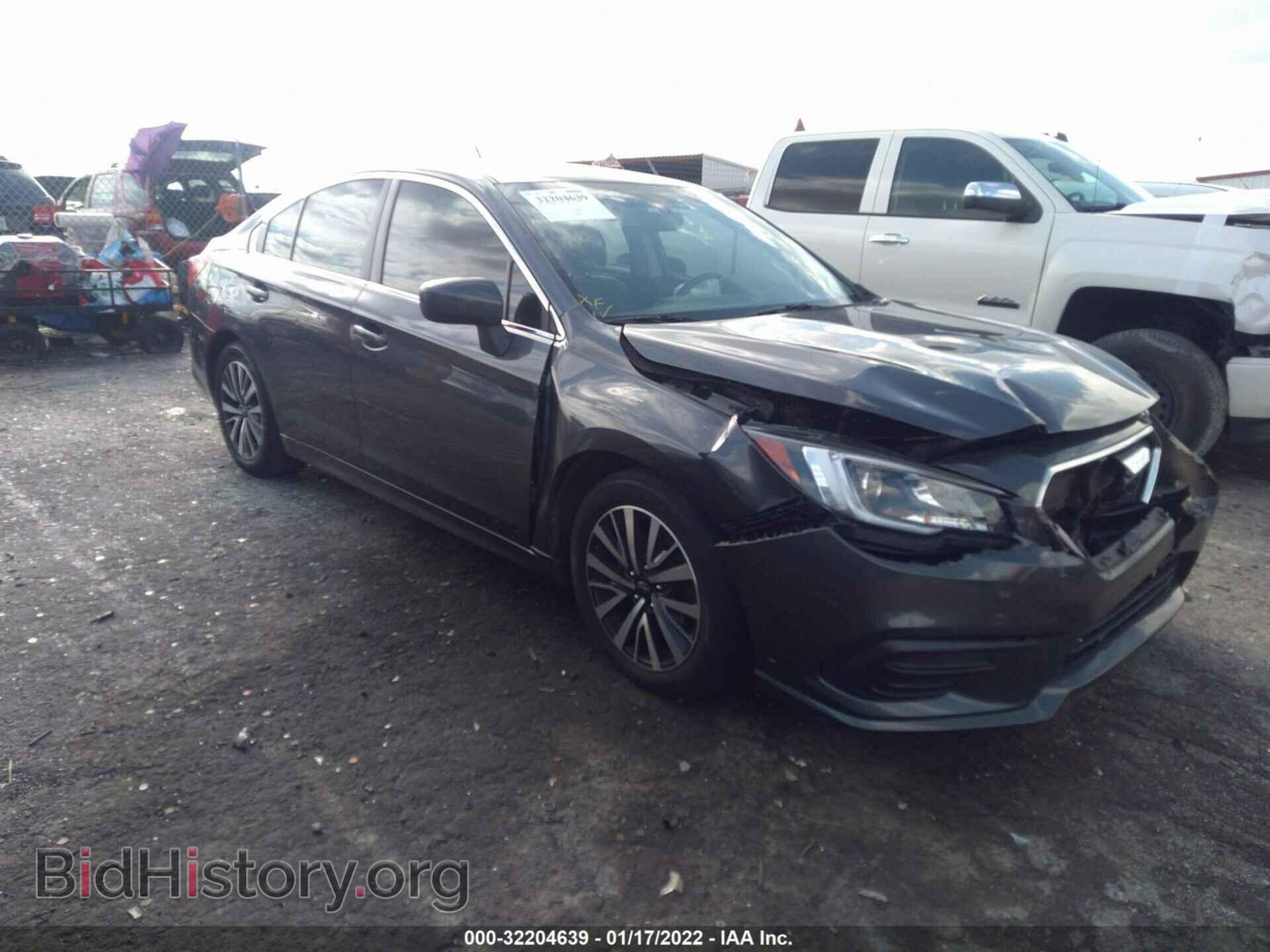 Photo 4S3BNAC60J3028381 - SUBARU LEGACY 2018