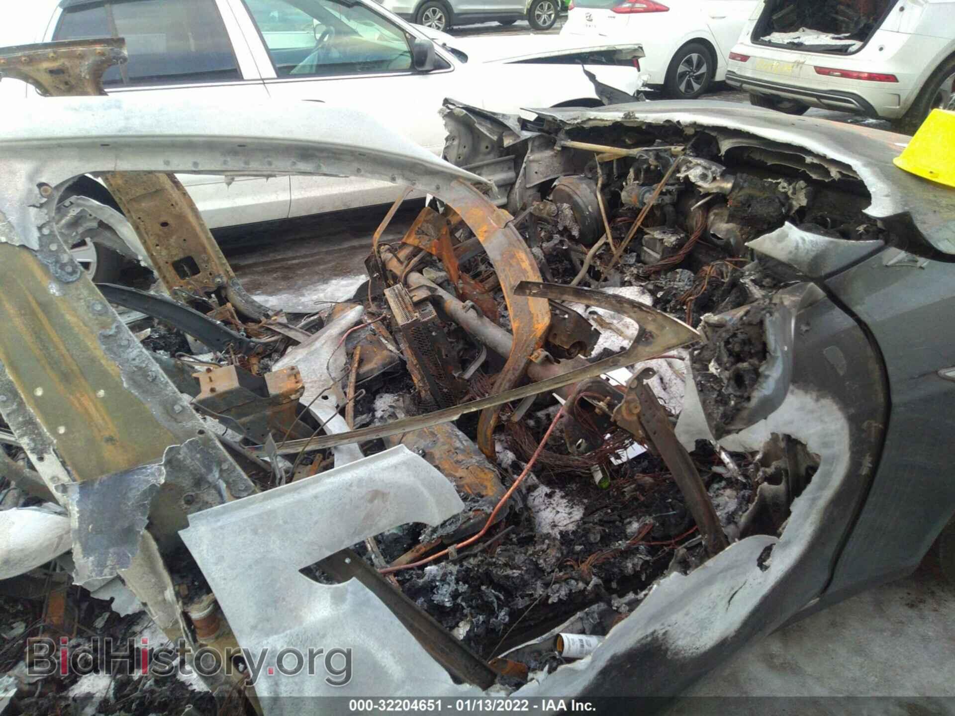 2014 TESLA MODEL S - VIN: 5YJSA1H14EFP30205 - Фото 6