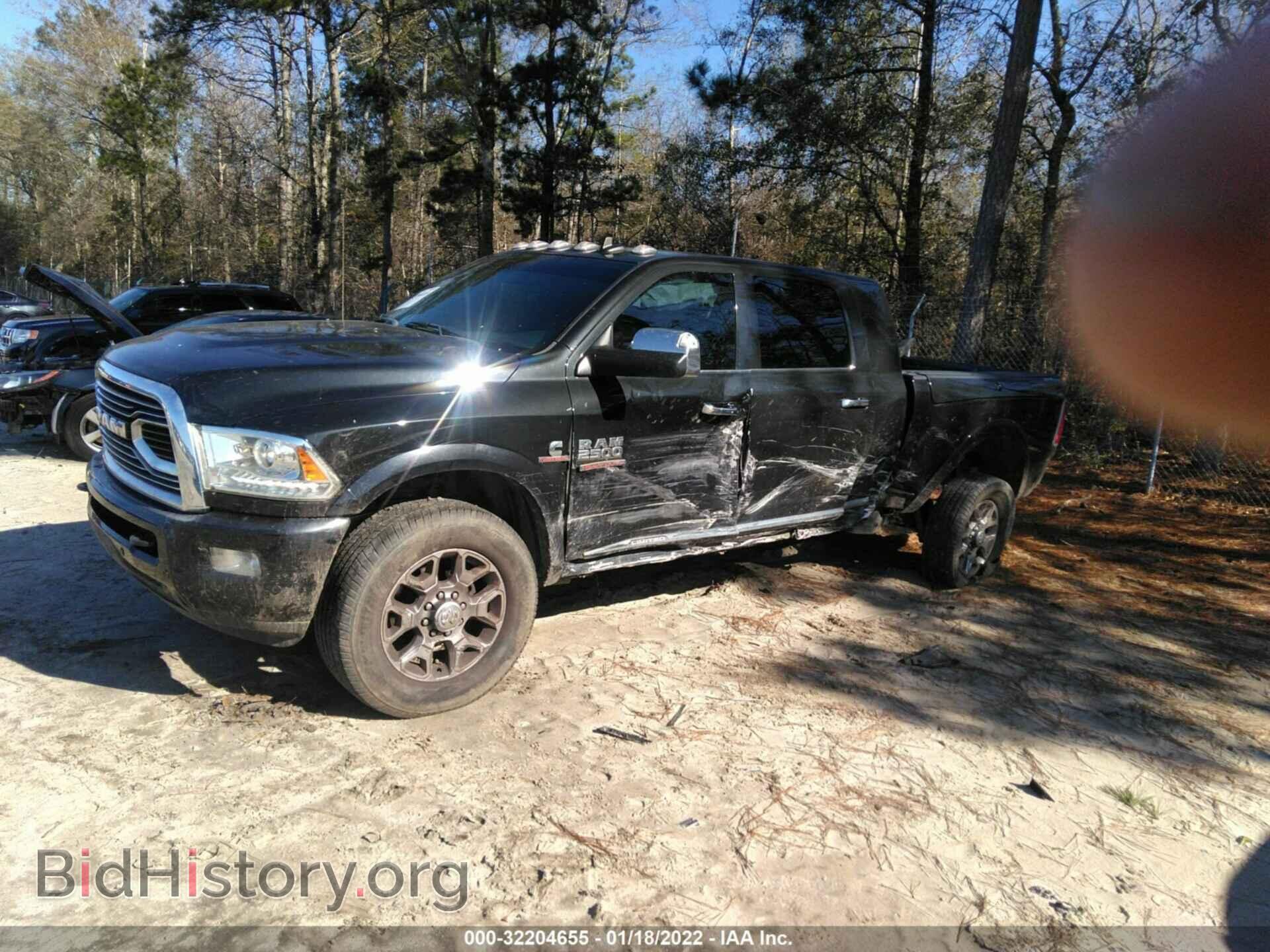 2018 RAM 2500 - VIN: 3C6UR5PL3JG429903 - Фото 2