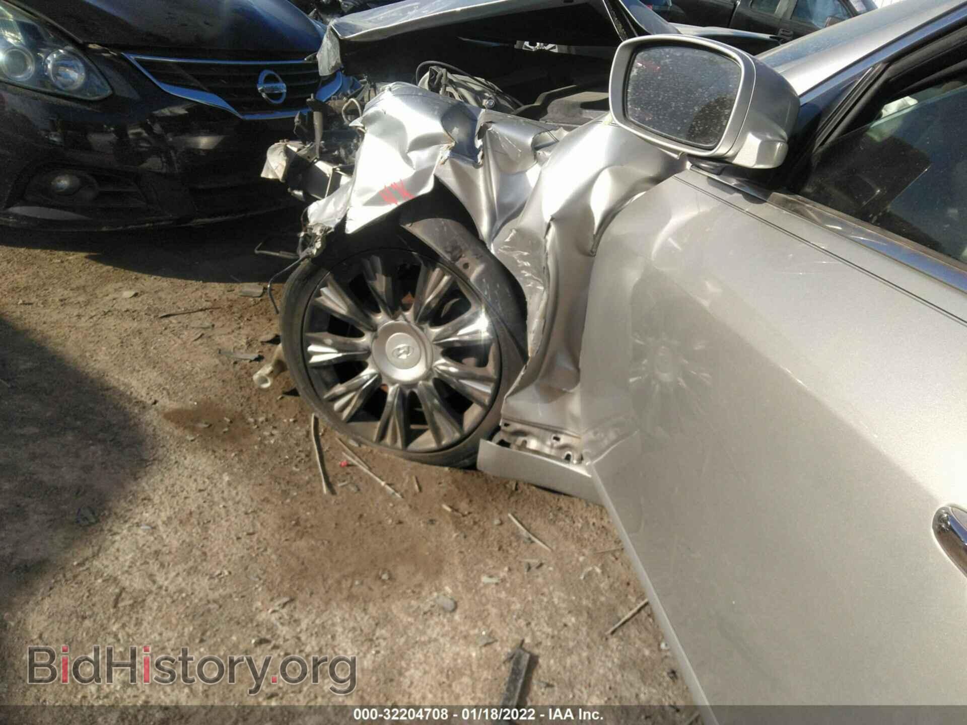 2009 HYUNDAI GENESIS - VIN: KMHGC46E39U030143 - Фото 12