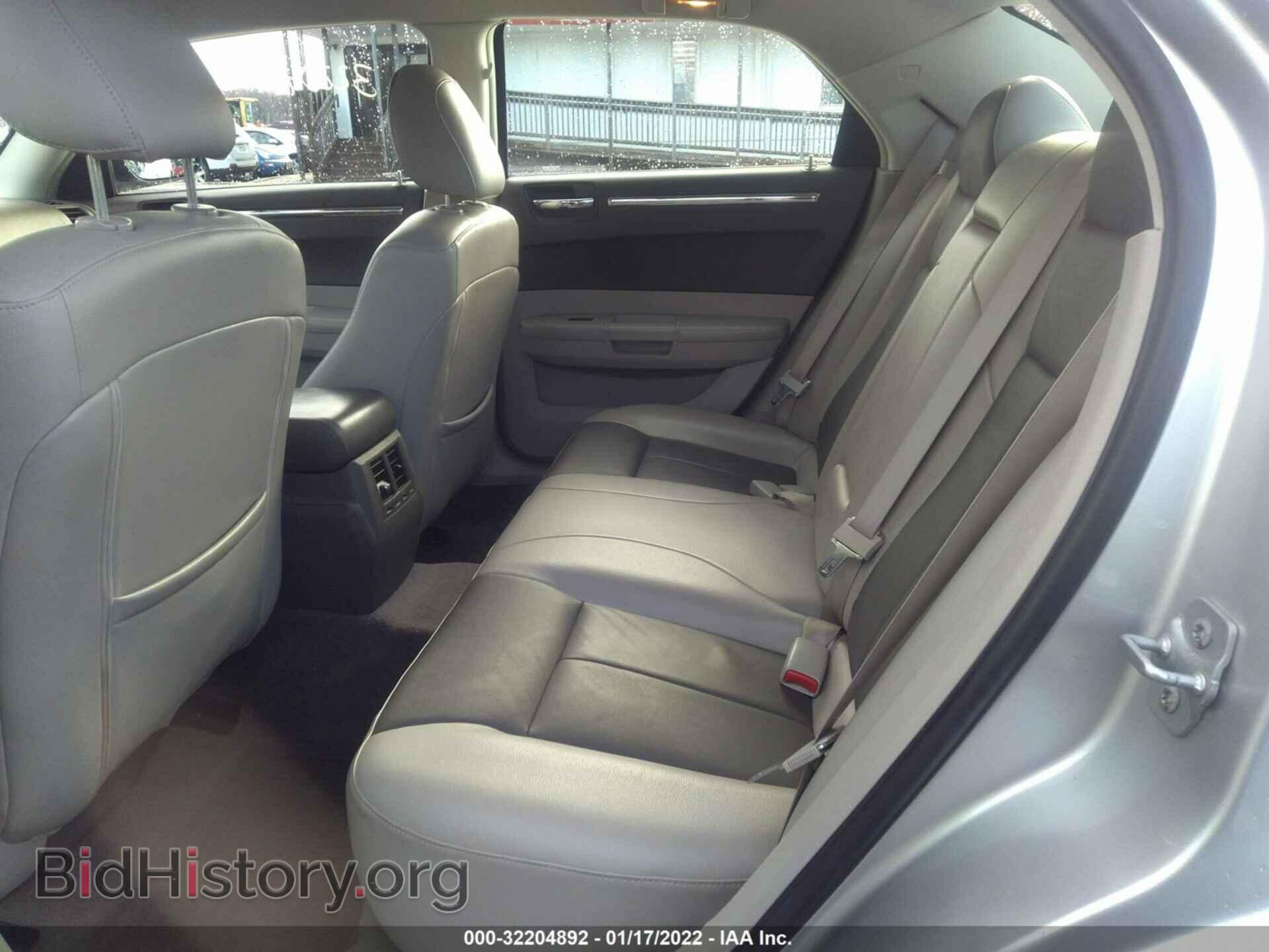 2008 CHRYSLER 300 - VIN: 2C3LA53G58H283278 - Фото 8
