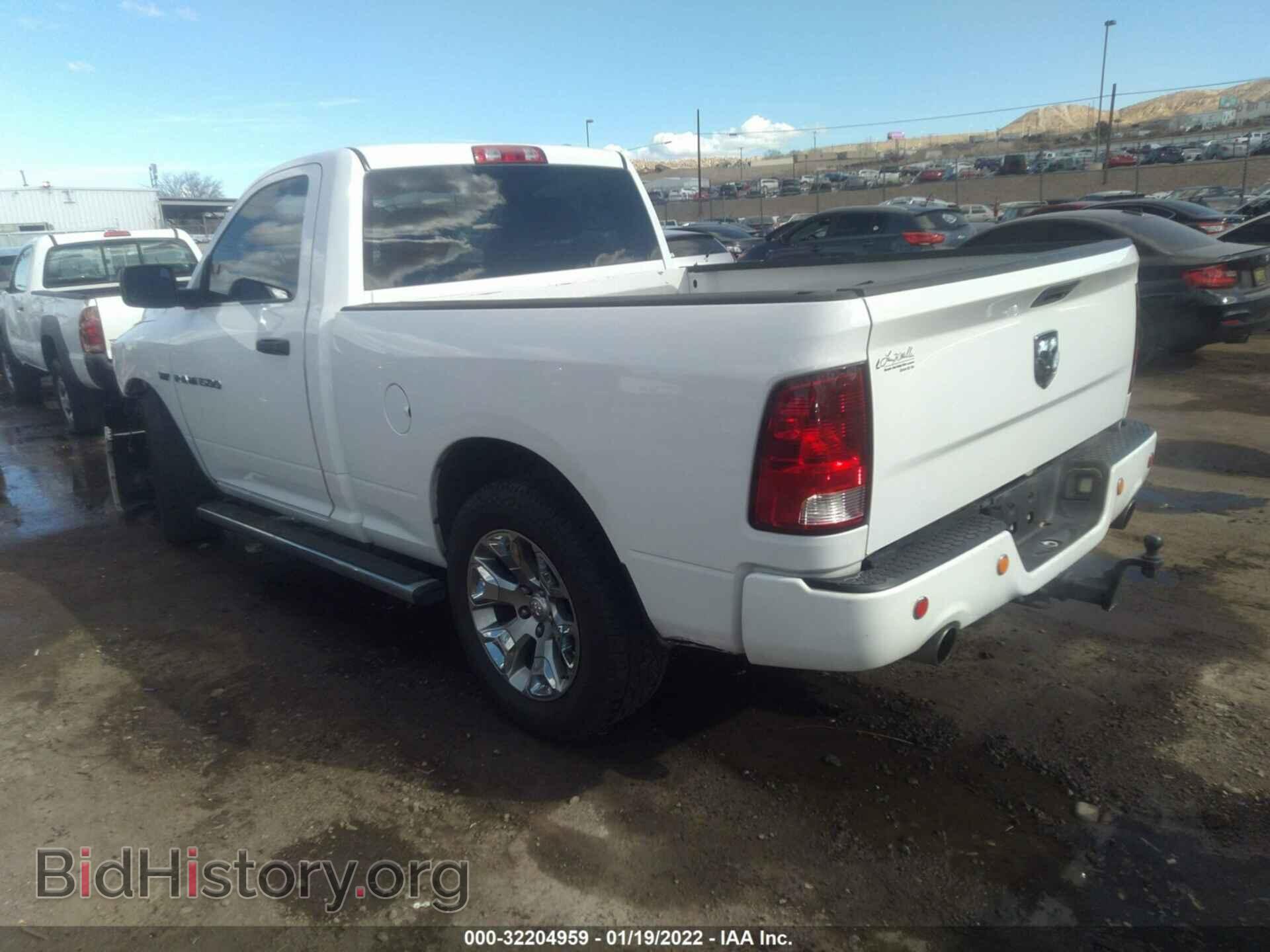 2012 RAM 1500 - VIN: 3C6JD6AT4CG266892 - Фото 3
