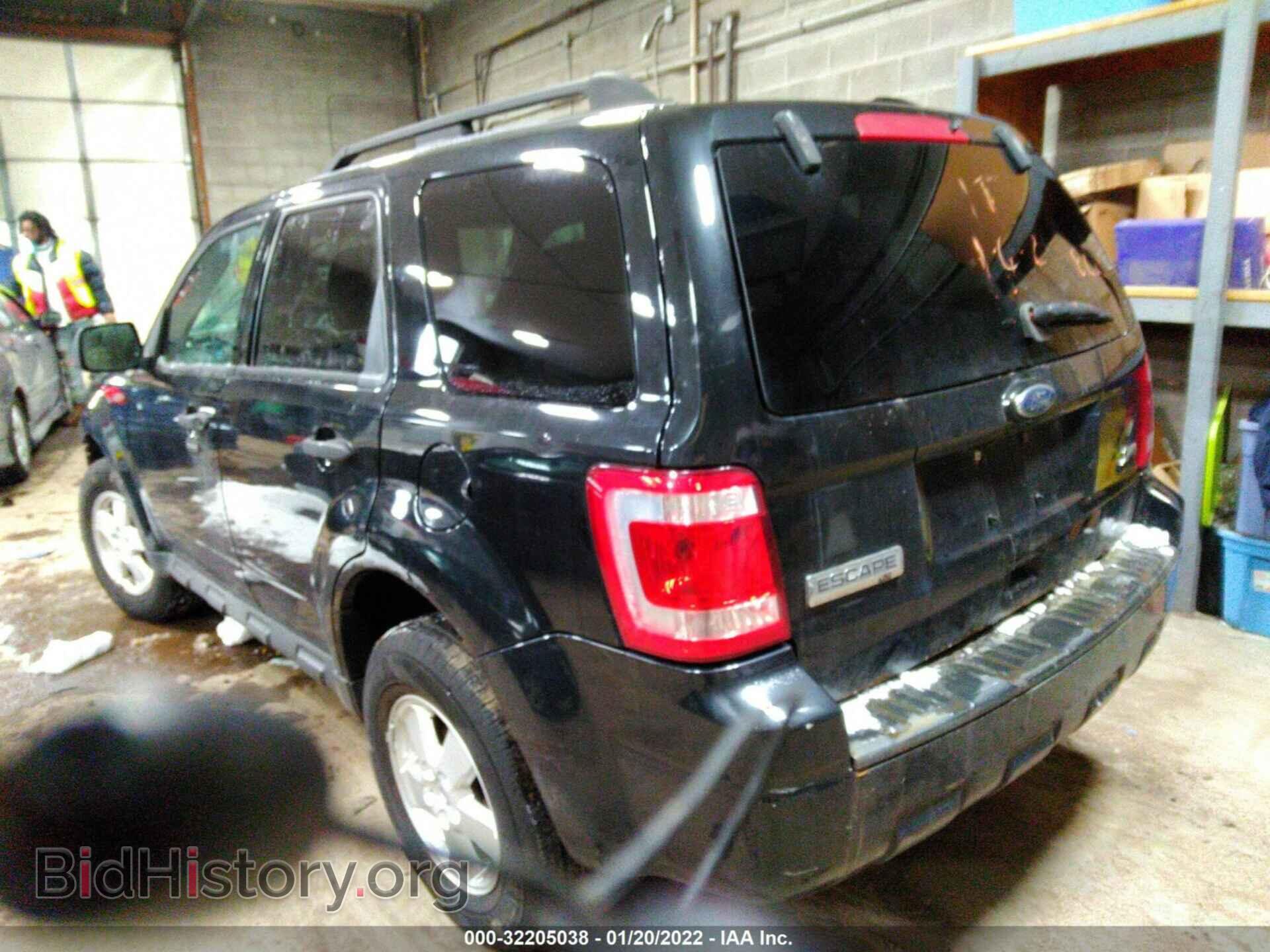 2011 FORD ESCAPE - VIN: 1FMCU9DG9BKB82992 - Фото 3