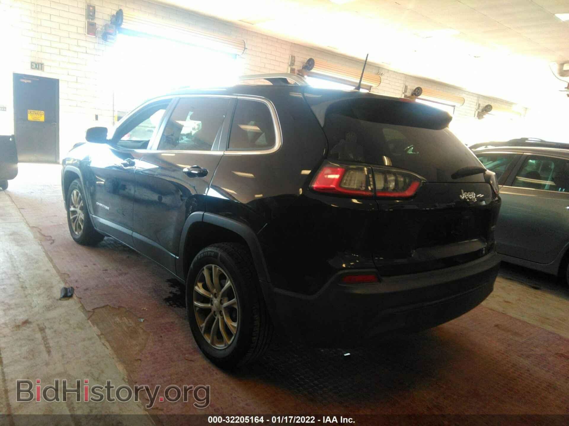 2019 JEEP CHEROKEE - VIN: 1C4PJLCB1KD377541 - Фото 3