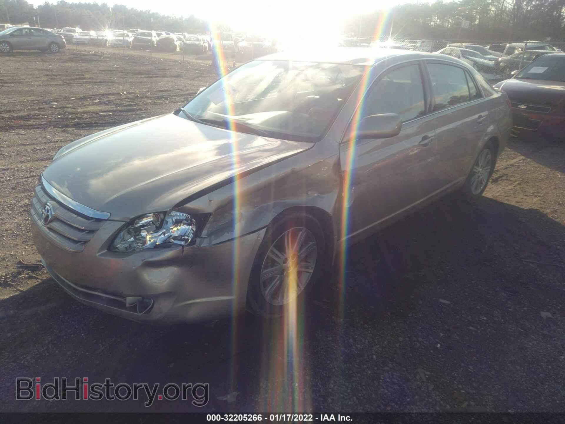 2006 TOYOTA AVALON - VIN: 4T1BK36B36U082591 - Фото 2