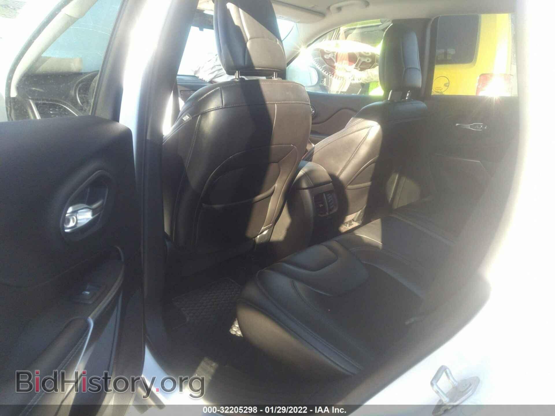 2019 JEEP CHEROKEE - VIN: 1C4PJMLB2KD259441 - Фото 8