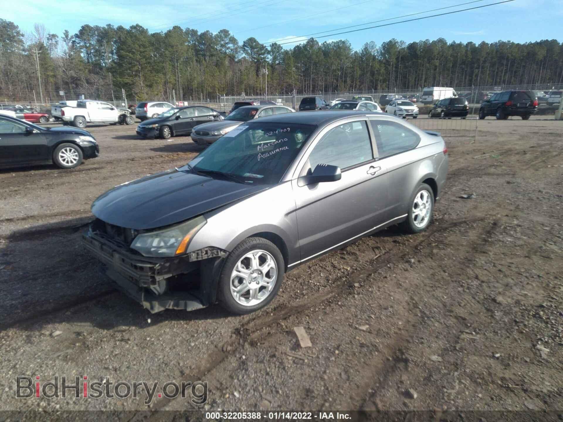 2010 FORD FOCUS - VIN: 1FAHP3CNXAW118200 - Фото 2