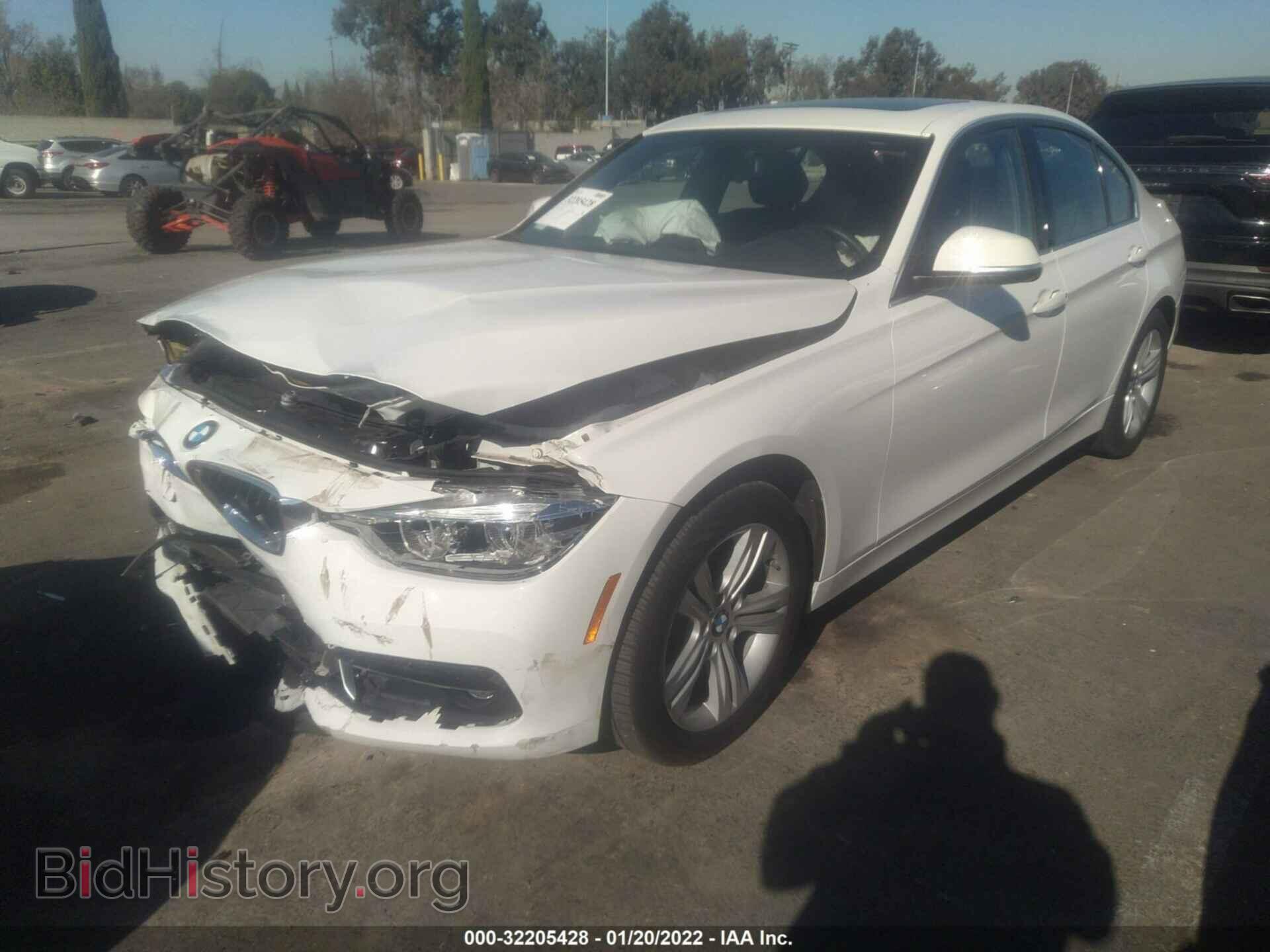 2018 BMW 3 SERIES - VIN: WBA8B9G52JNU57512 - Фото 2