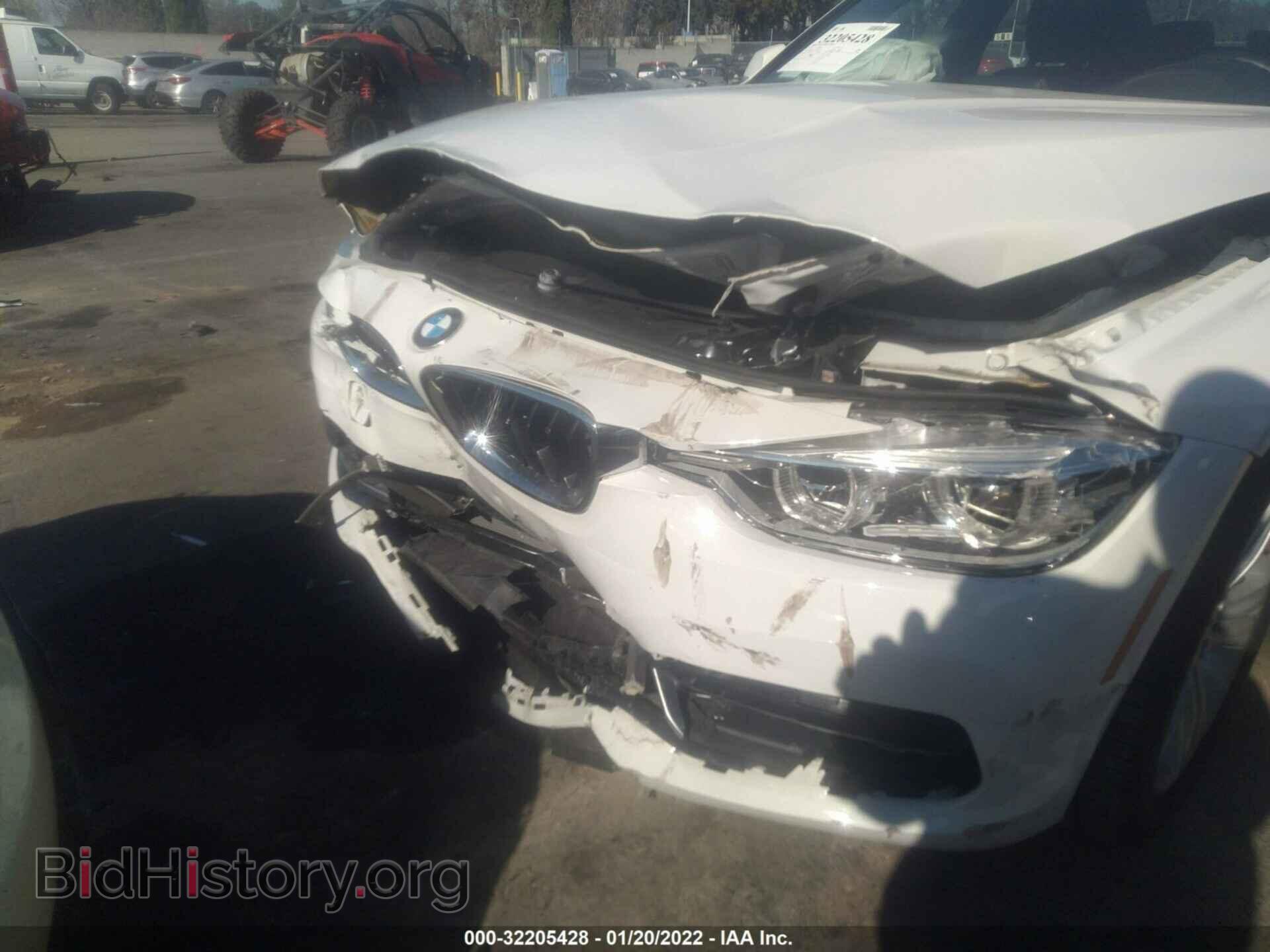 2018 BMW 3 SERIES - VIN: WBA8B9G52JNU57512 - Фото 6