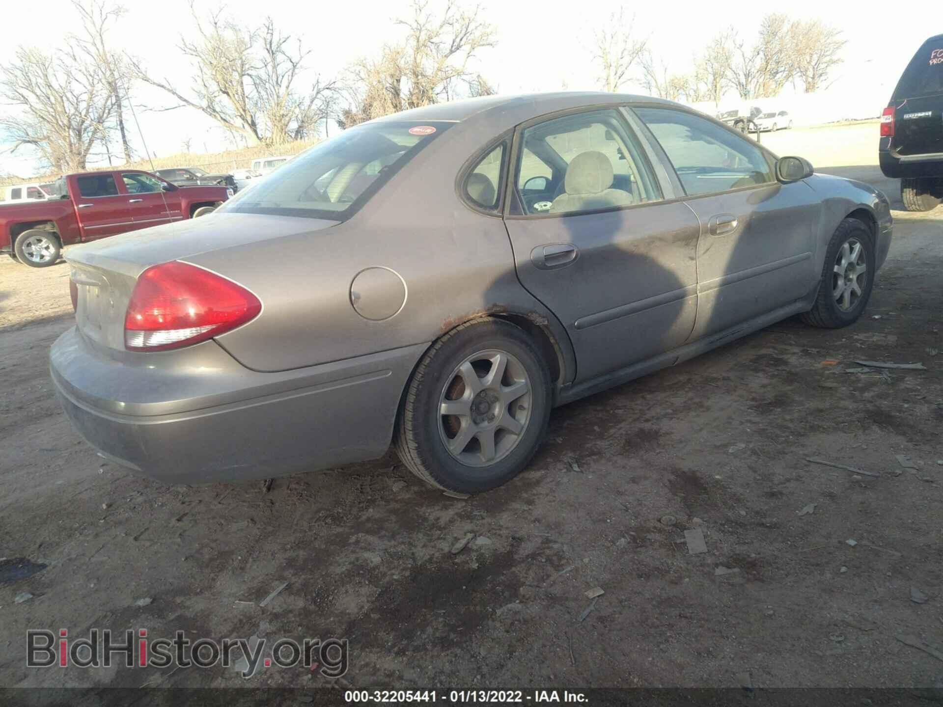 2006 FORD TAURUS - VIN: 1FAFP53U66A147840 - Фото 4