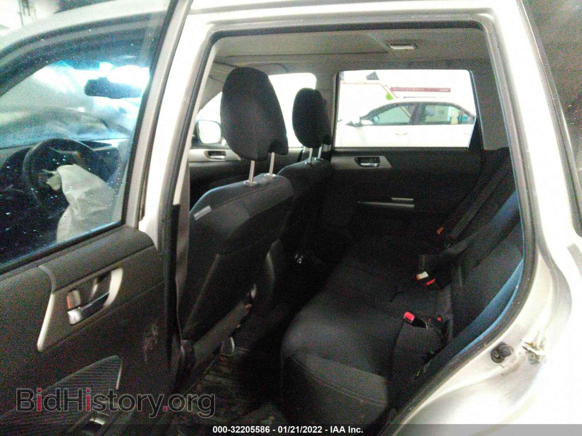 2011 SUBARU FORESTER - VIN: JF2SHBDC7BH755637 - Фото 8