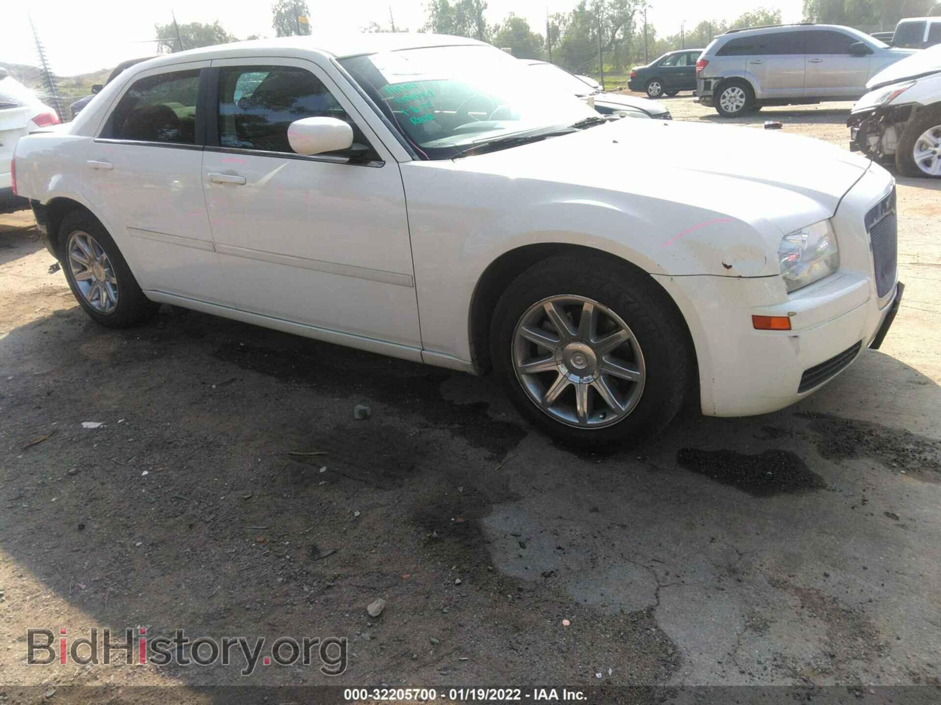 Photo 2C3LA43R87H862341 - CHRYSLER 300 2007