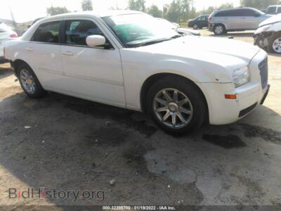 2007 Chrysler 300, cream — VIN 2C3LA43R87H862341, IAAI