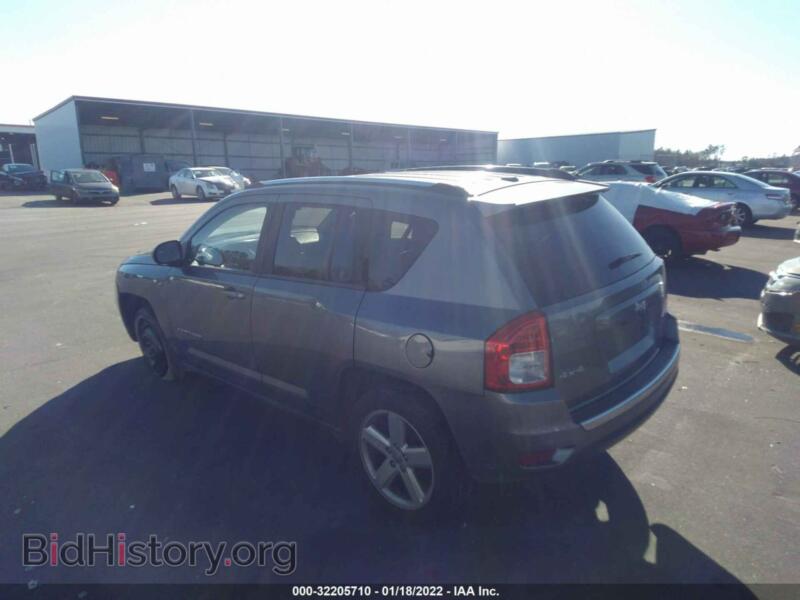 2012 Jeep COMPASS (VIN 1C4NJDCB3CD636285) — фото 3 из 11