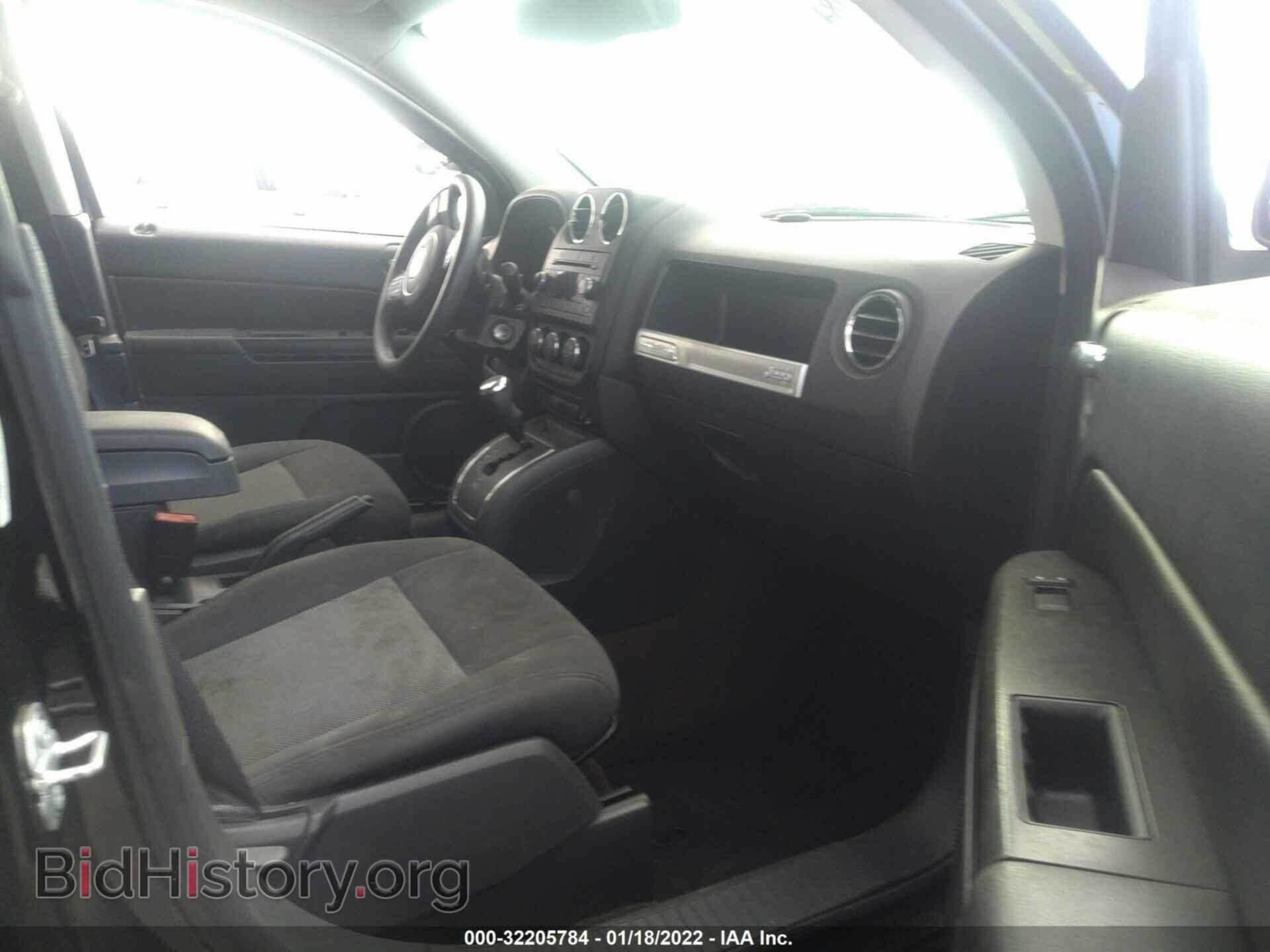 2016 JEEP COMPASS - VIN: 1C4NJCBA8GD648859 - Фото 5