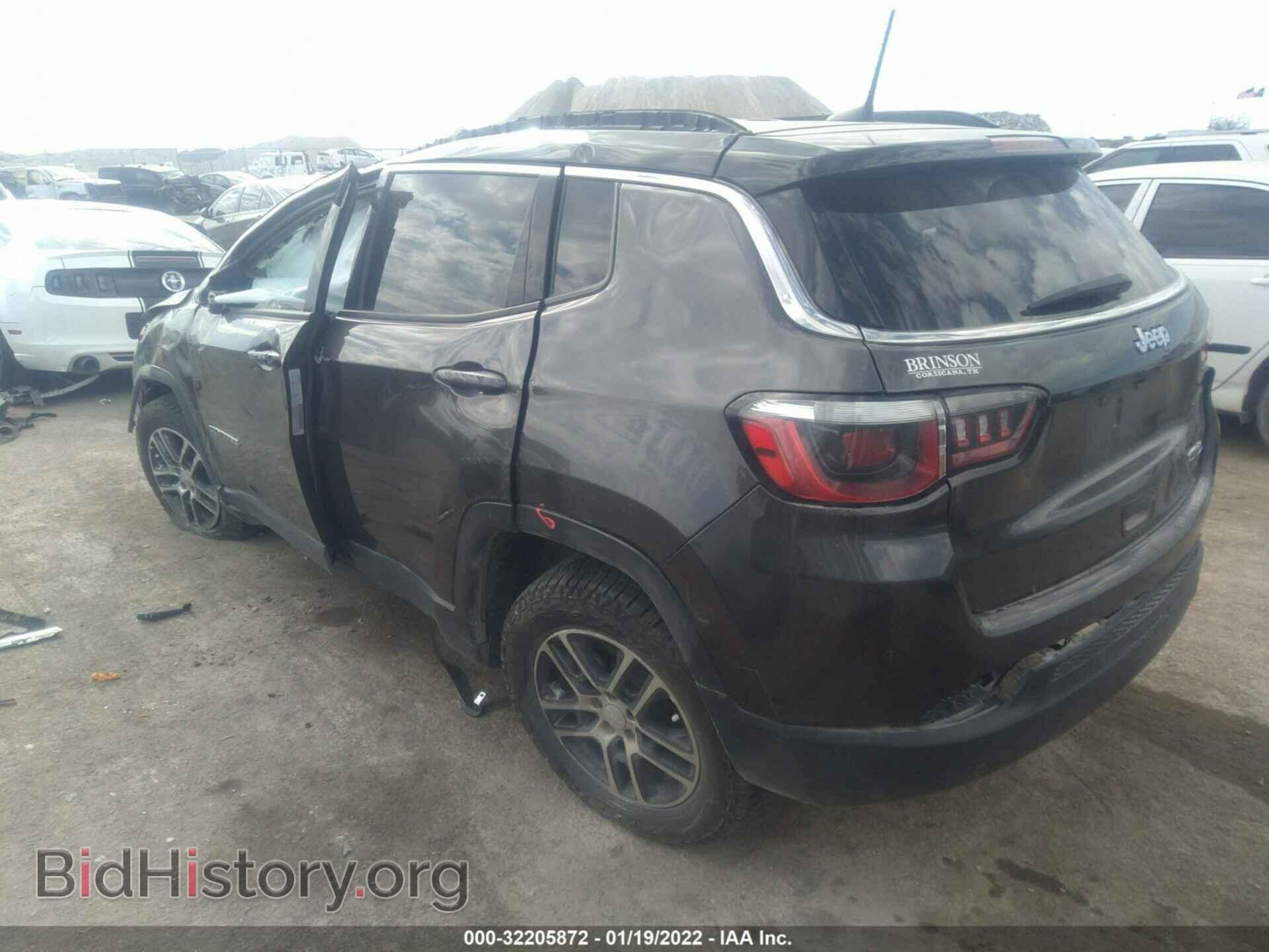 2018 JEEP COMPASS - VIN: 3C4NJCBB2JT155964 - Фото 3
