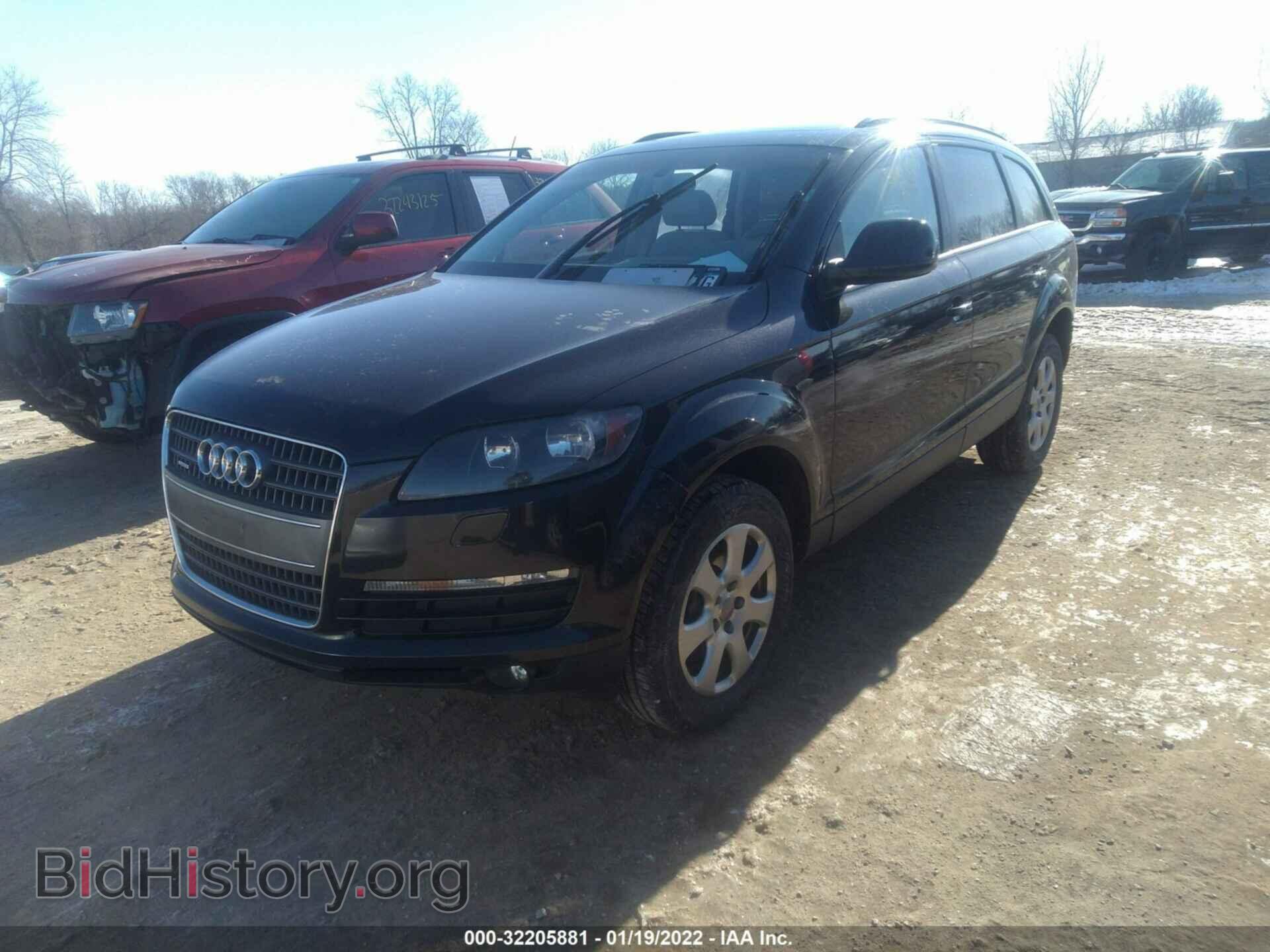 2007 AUDI Q7 - VIN: WA1AY74L37D033064 - Photo 2