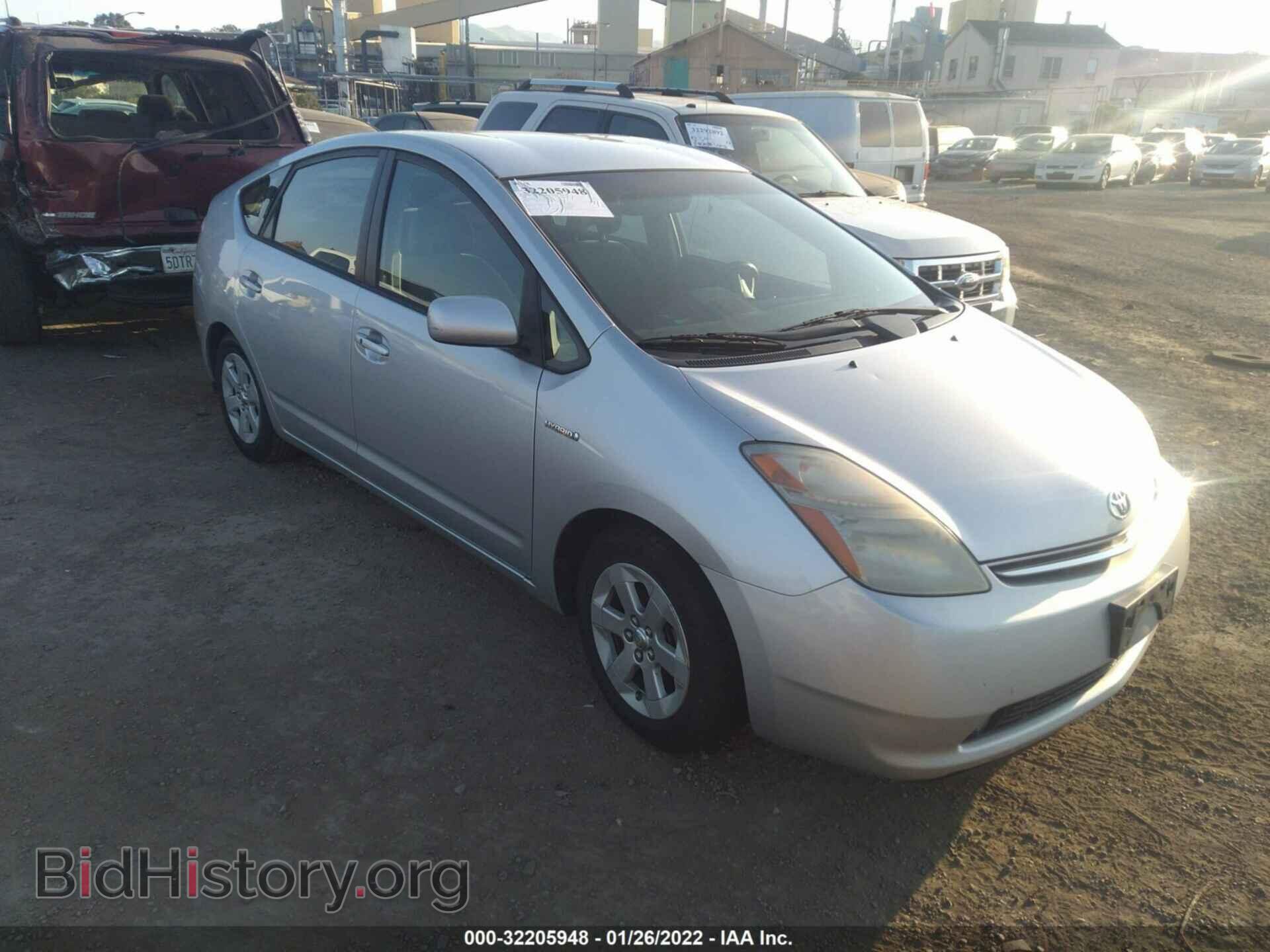 Фотография JTDKB20U167076750 - TOYOTA PRIUS 2006