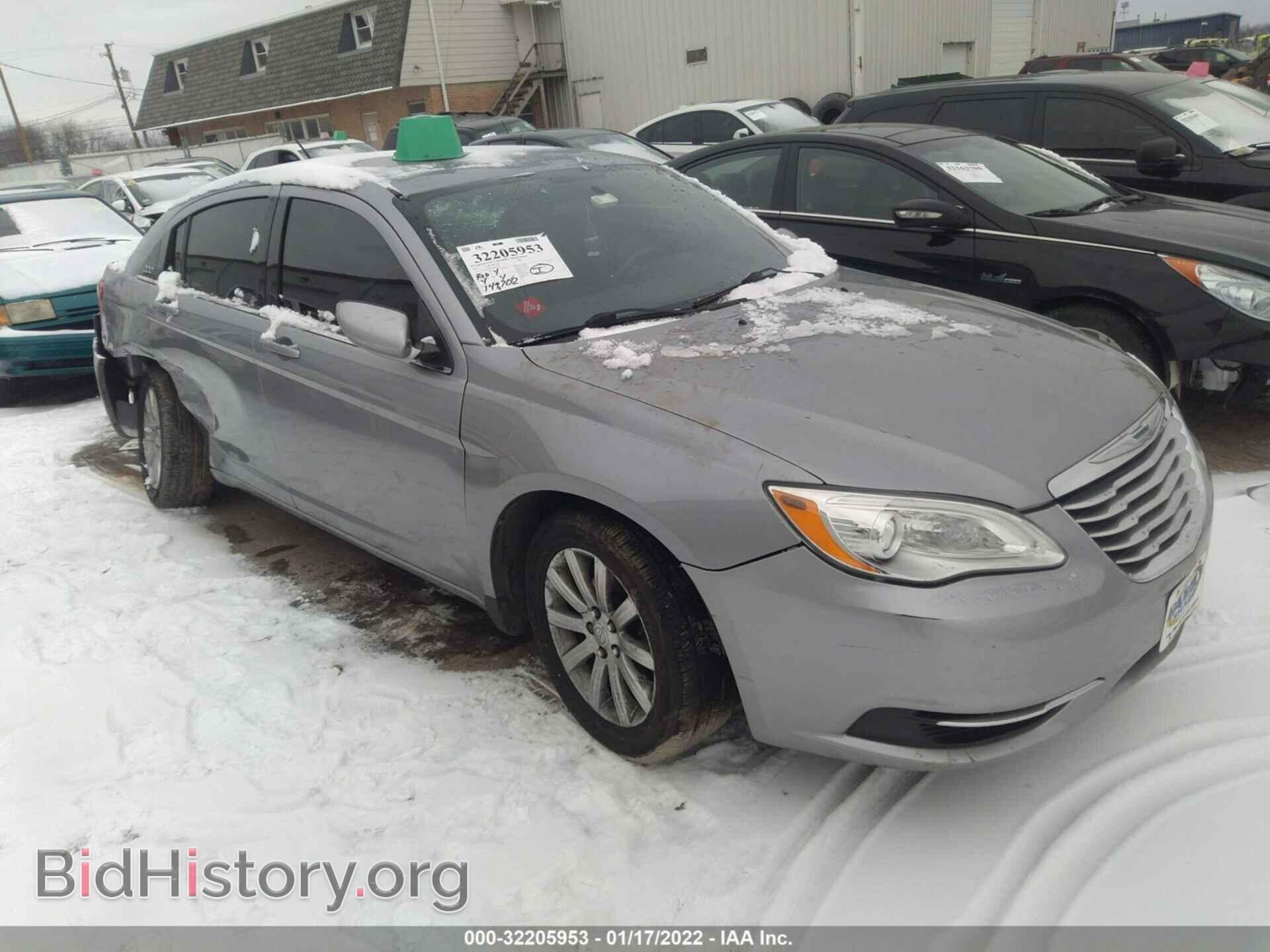 Фотография 1C3CCBBB0DN514250 - CHRYSLER 200 2013