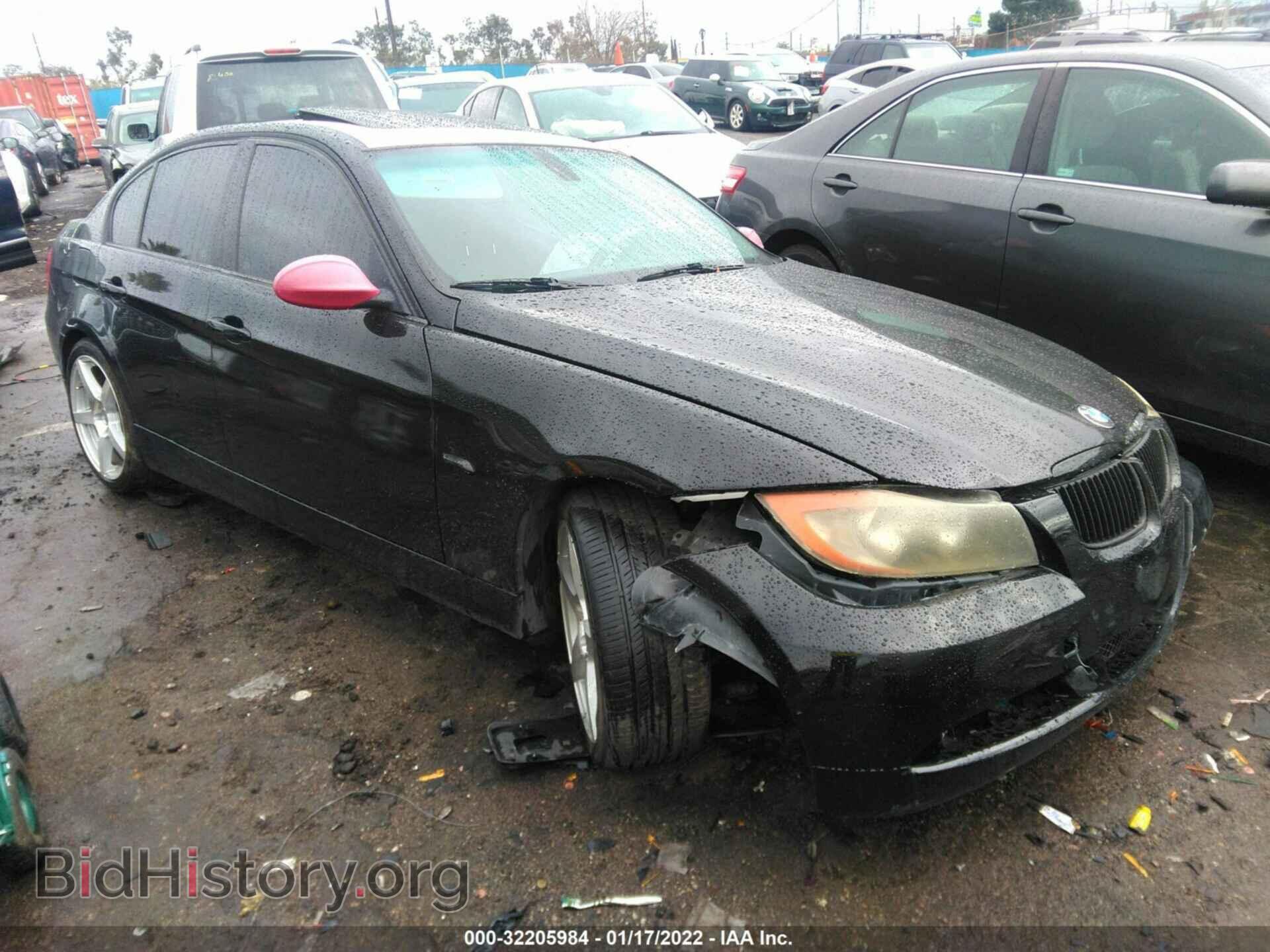 Фотография WBAVA33527KX74175 - BMW 3 SERIES 2007