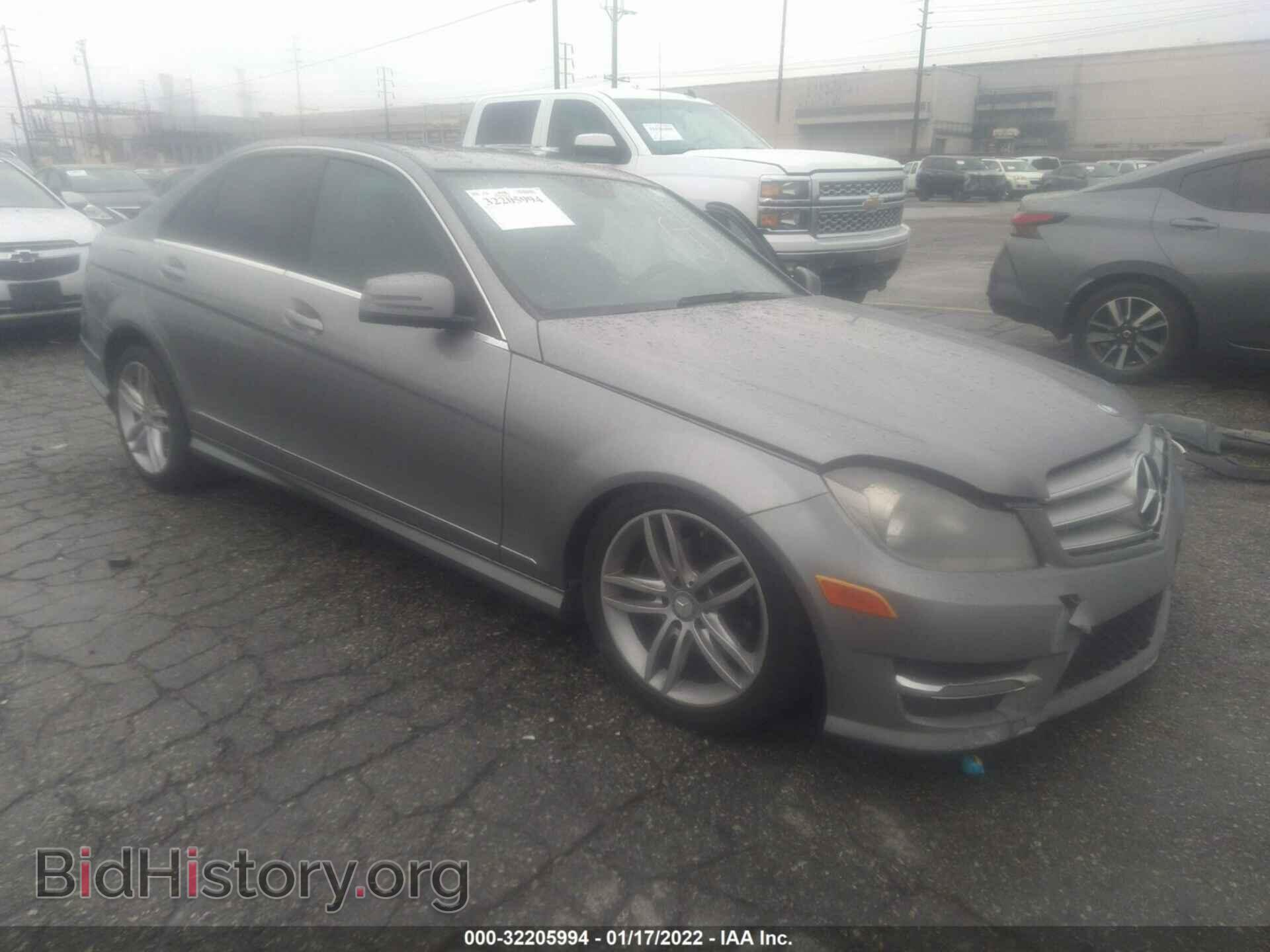 Фотография WDDGF4HB1DA851983 - MERCEDES-BENZ C-CLASS 2013