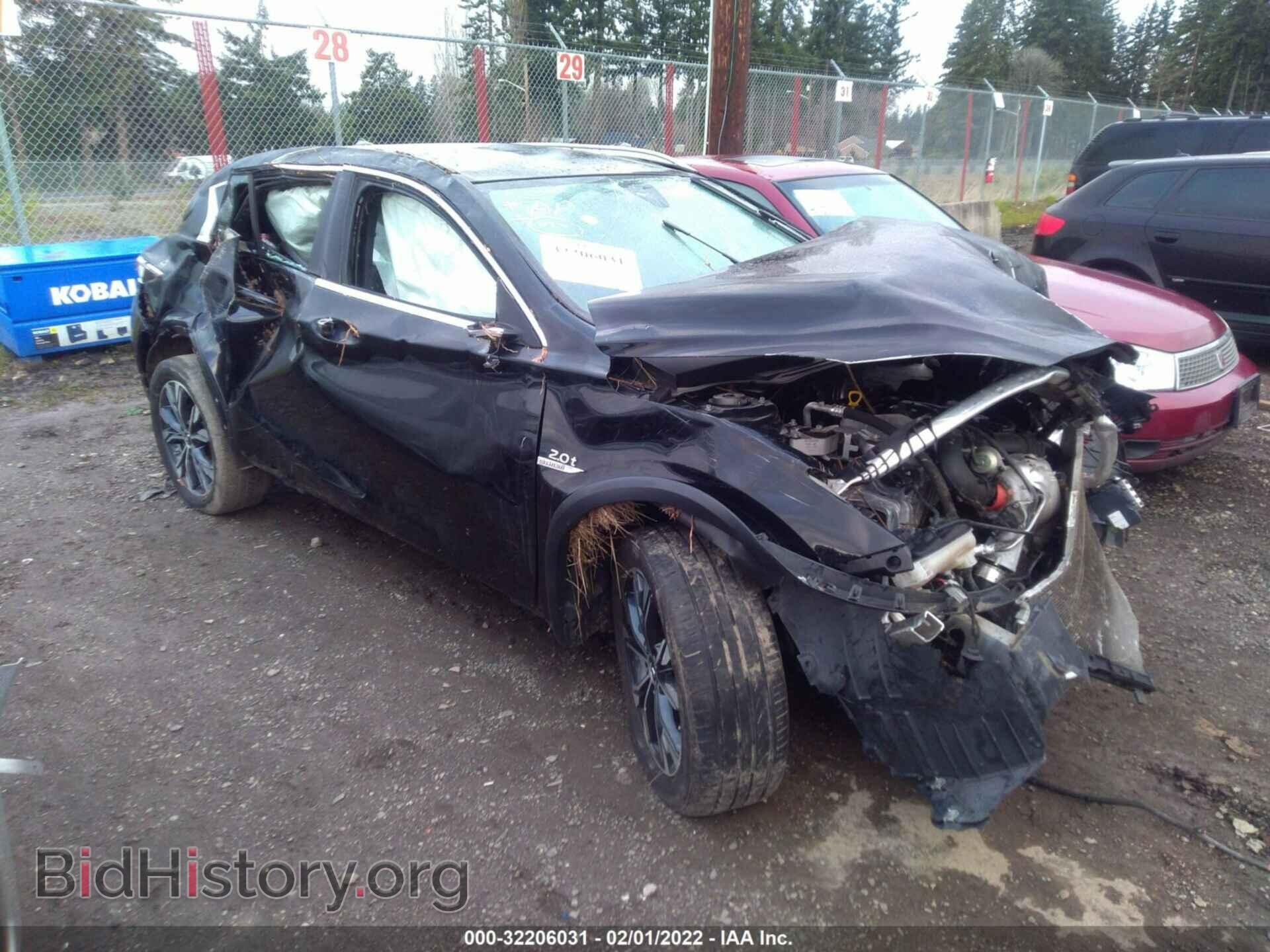 Фотография SJKCH5CR3JA057704 - INFINITI QX30 2018