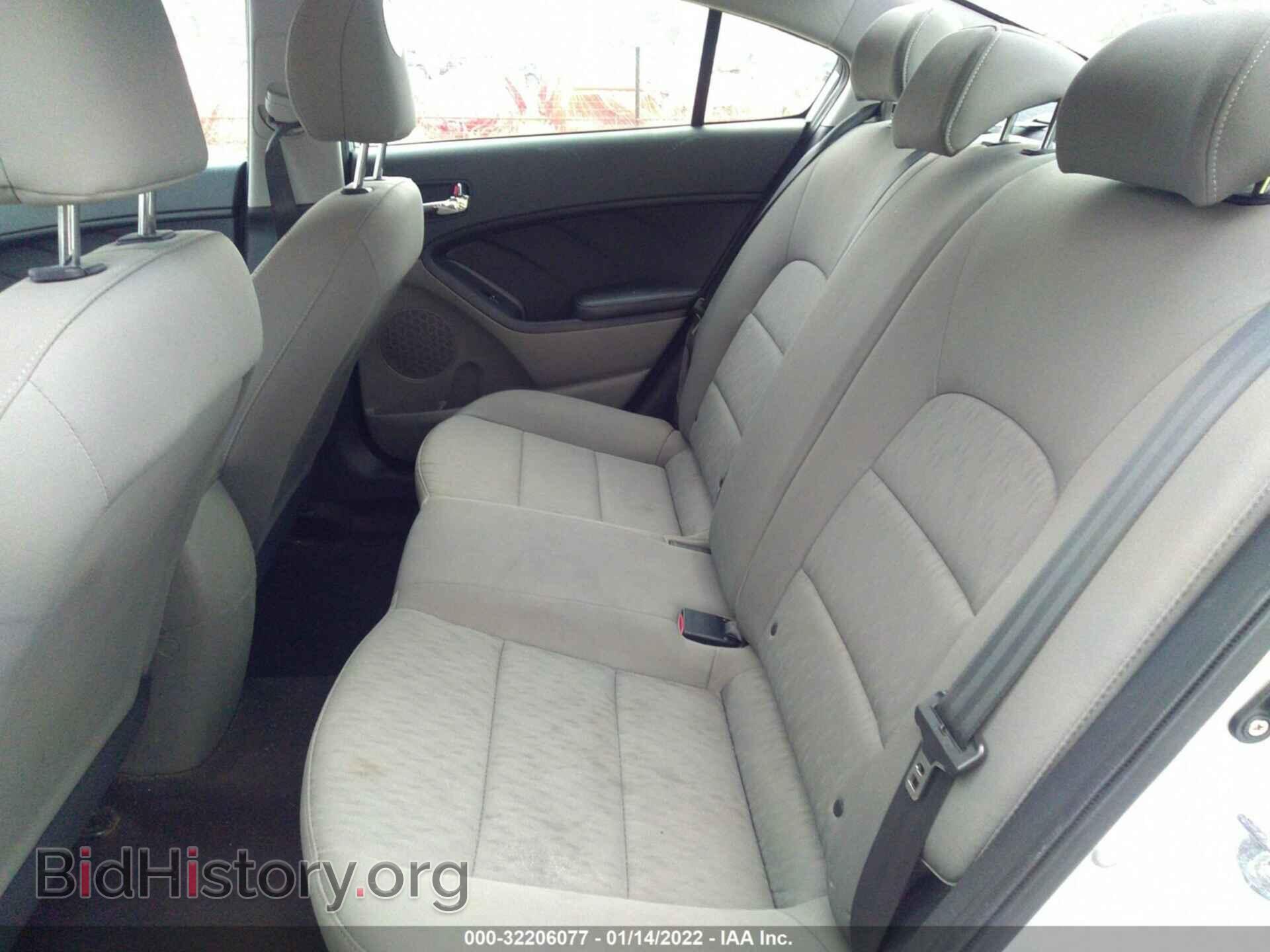 2016 KIA FORTE - VIN: KNAFK4A64G5444992 - Фото 8