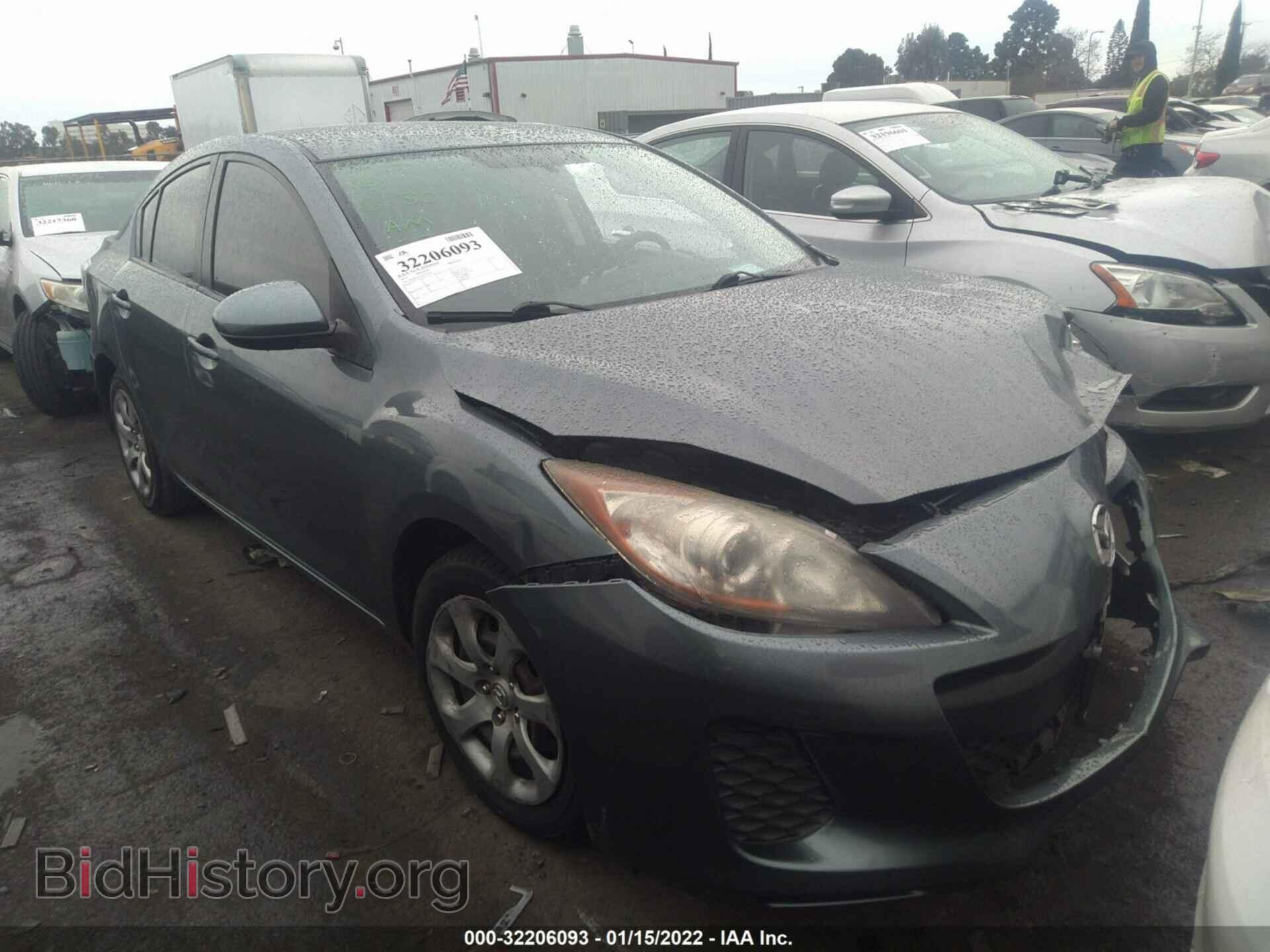 Photo JM1BL1TG7D1702461 - MAZDA MAZDA3 2013