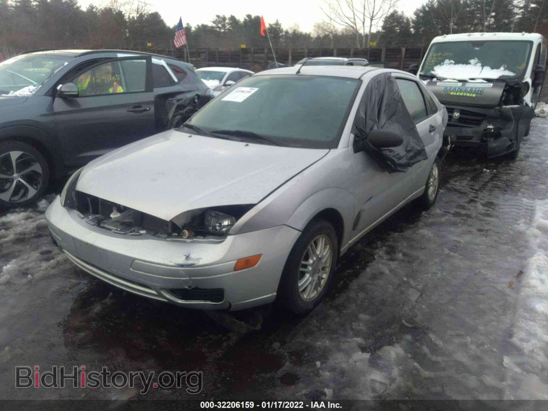 2007 FORD FOCUS - VIN: 1FAFP34N27W108162 - Photo 2