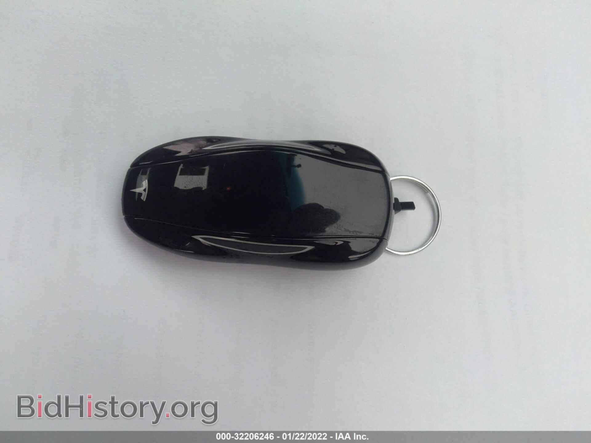 2014 TESLA MODEL S - VIN: 5YJSA1H13EFP64555 - Фото 11