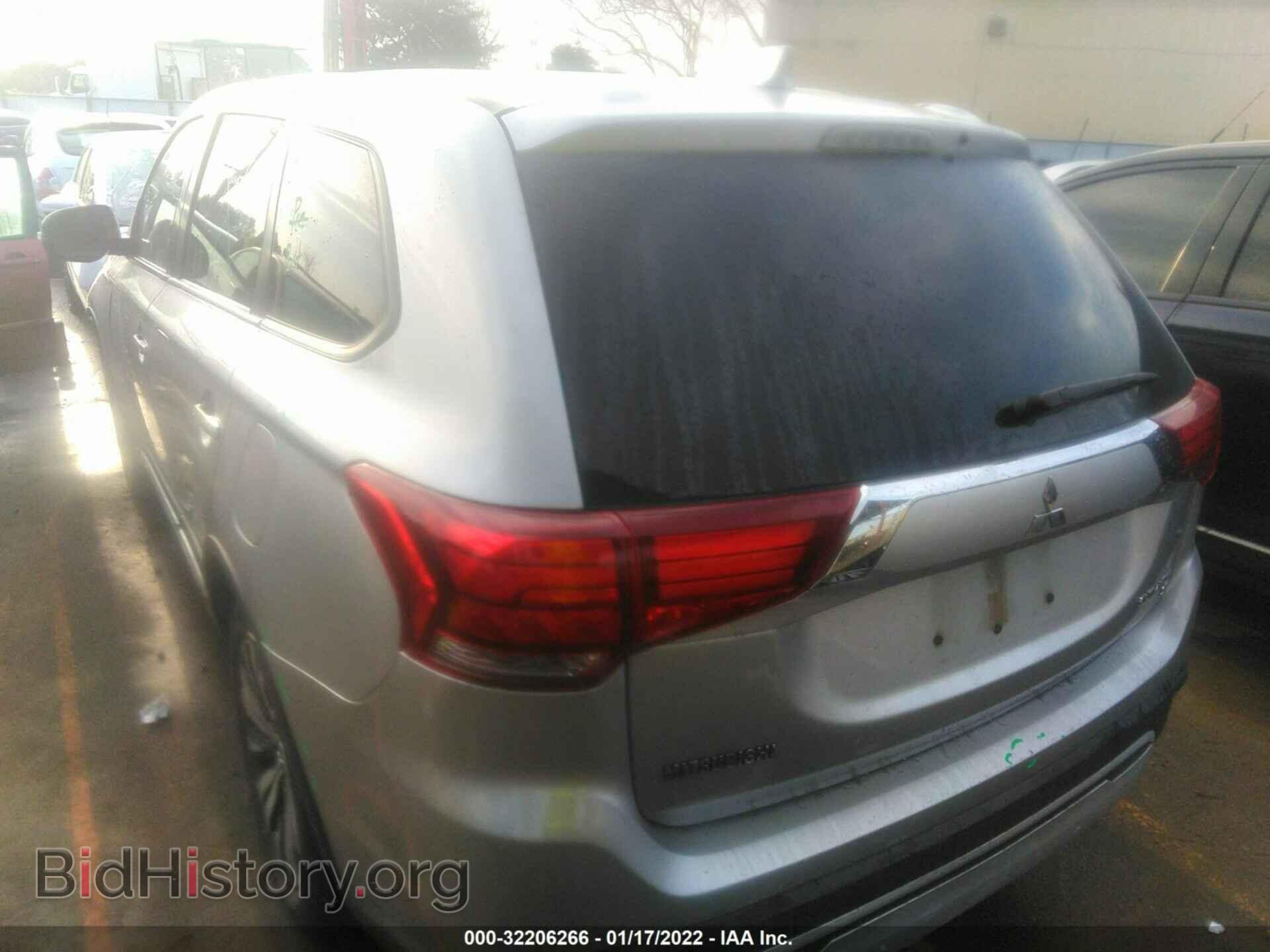2019 MITSUBISHI OUTLANDER - VIN: JA4AD3A36KZ046668 - Фото 3