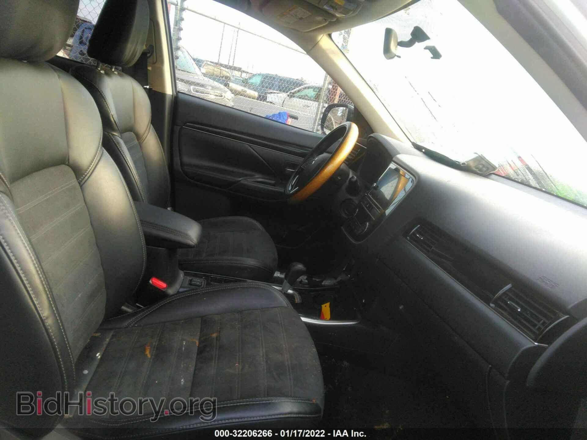 2019 MITSUBISHI OUTLANDER - VIN: JA4AD3A36KZ046668 - Фото 5