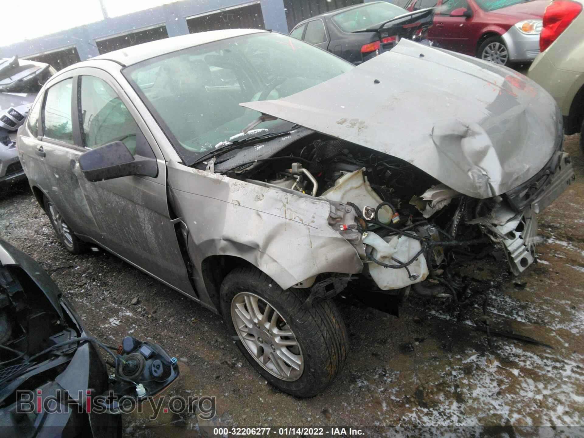 Photo 1FAHP35N08W242662 - FORD FOCUS 2008