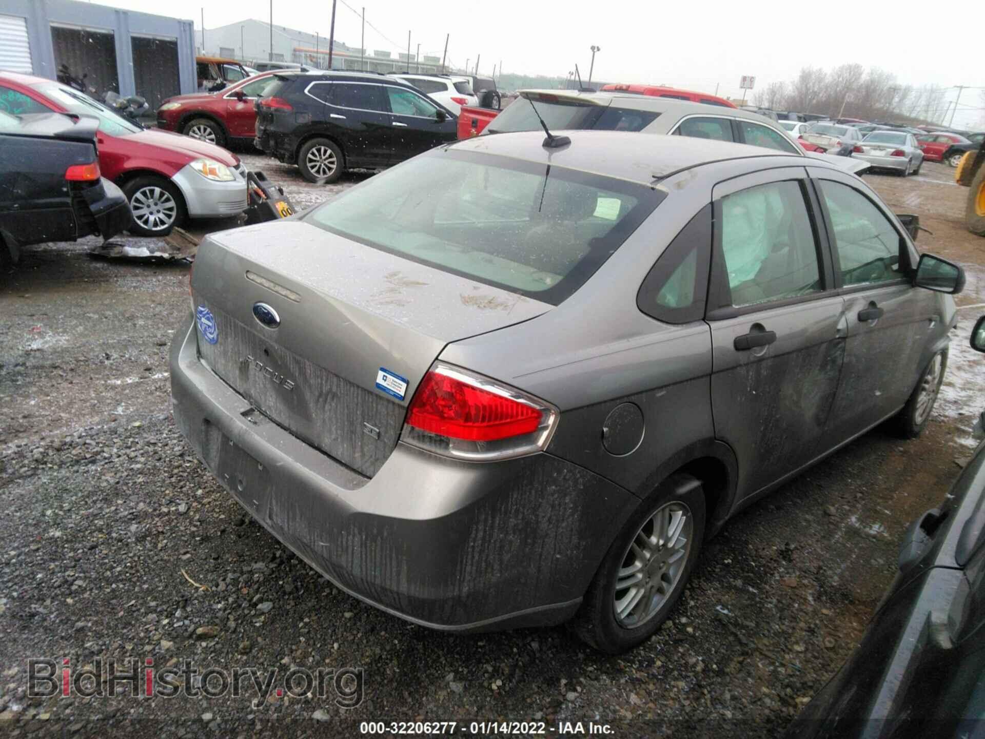 2008 FORD FOCUS - VIN: 1FAHP35N08W242662 - Фото 4