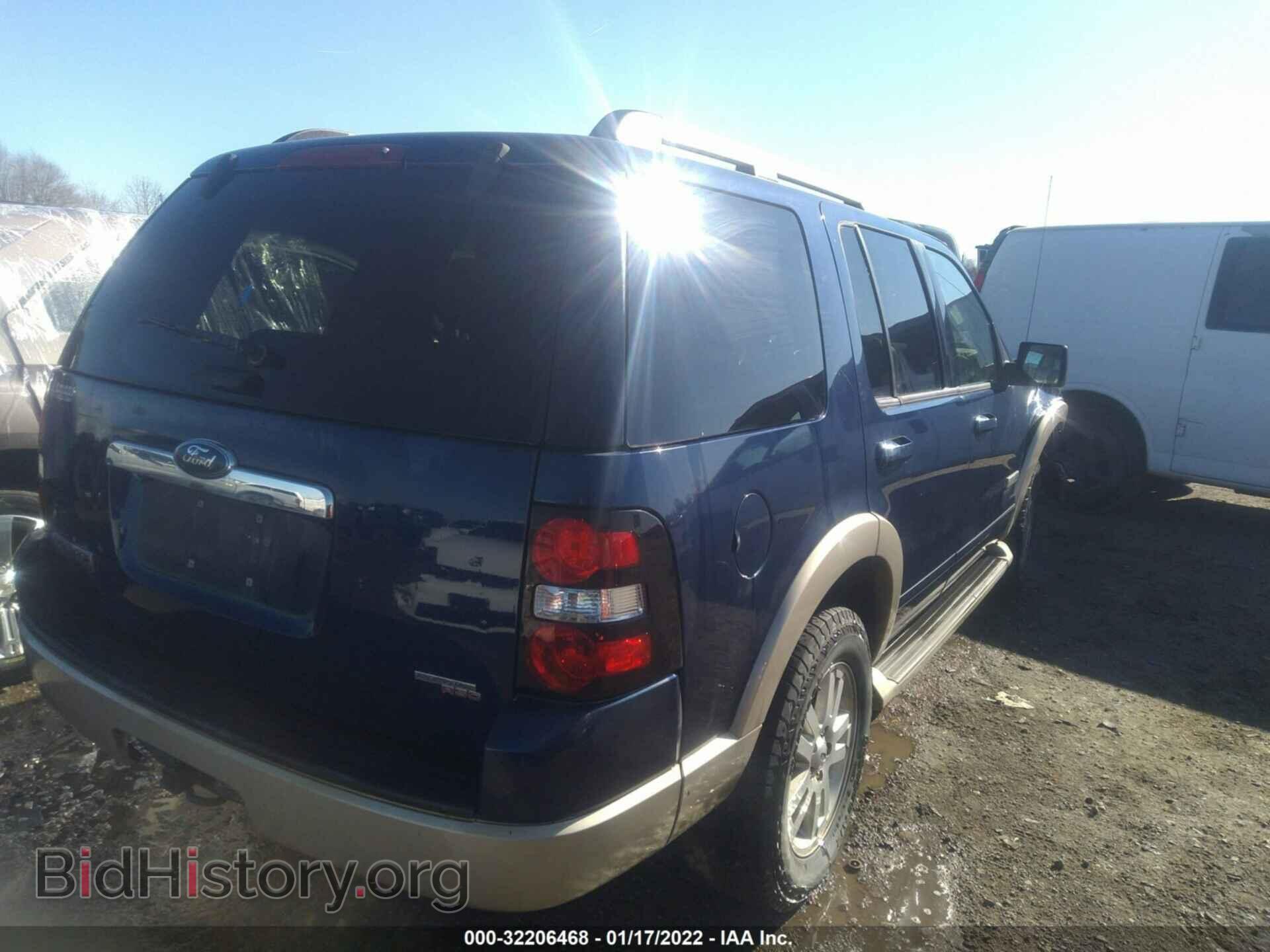 2006 FORD EXPLORER - VIN: 1FMEU64E26UB51647 - Фото 4
