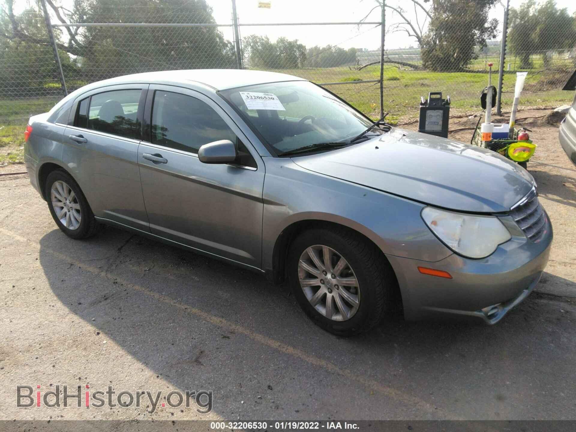 Photo 1C3CC5FB1AN165123 - CHRYSLER SEBRING 2010