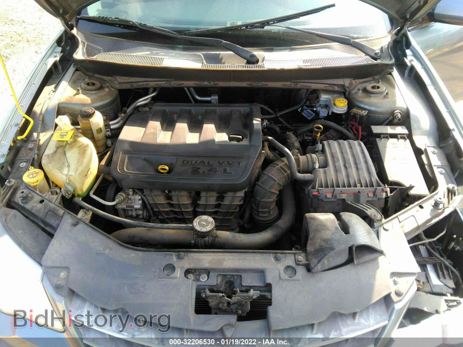 2010 CHRYSLER SEBRING - VIN: 1C3CC5FB1AN165123 - Фото 10