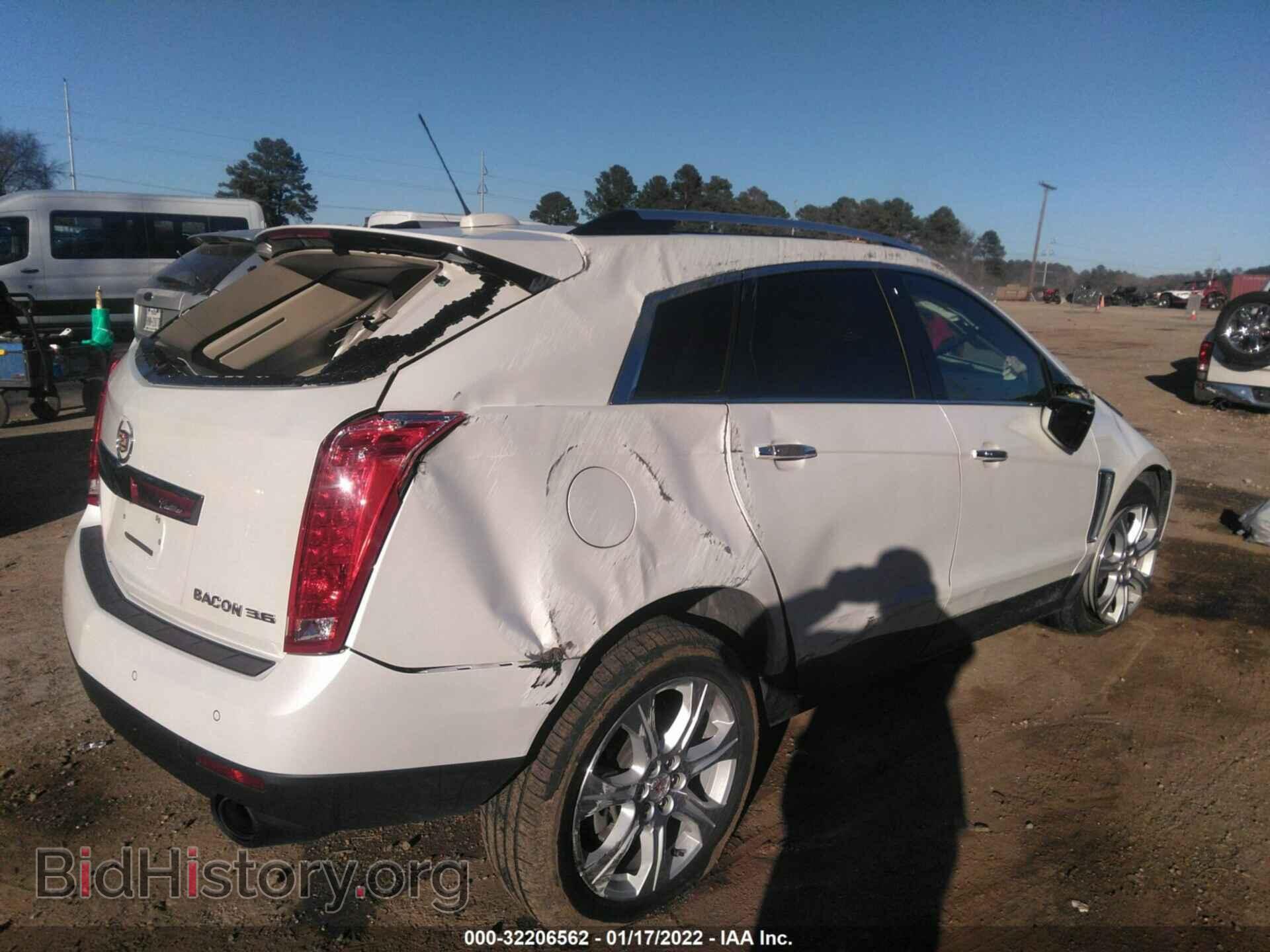 2016 CADILLAC SRX - VIN: 3GYFNCE34GS572427 - Фото 4