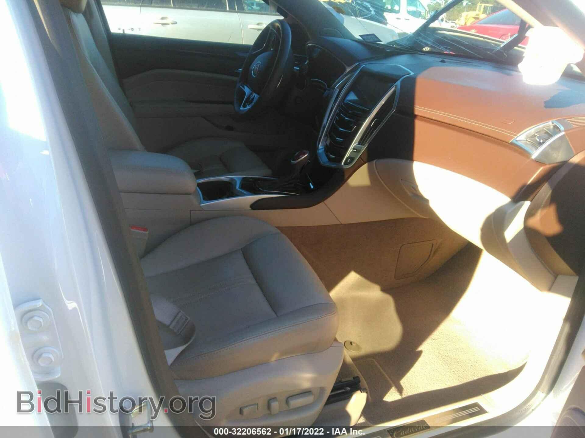 2016 CADILLAC SRX - VIN: 3GYFNCE34GS572427 - Фото 5