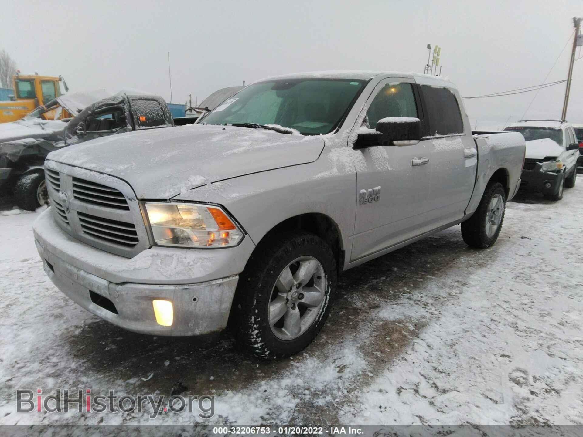 2018 RAM 1500 - VIN: 1C6RR7LG1JS167625 - Фото 2