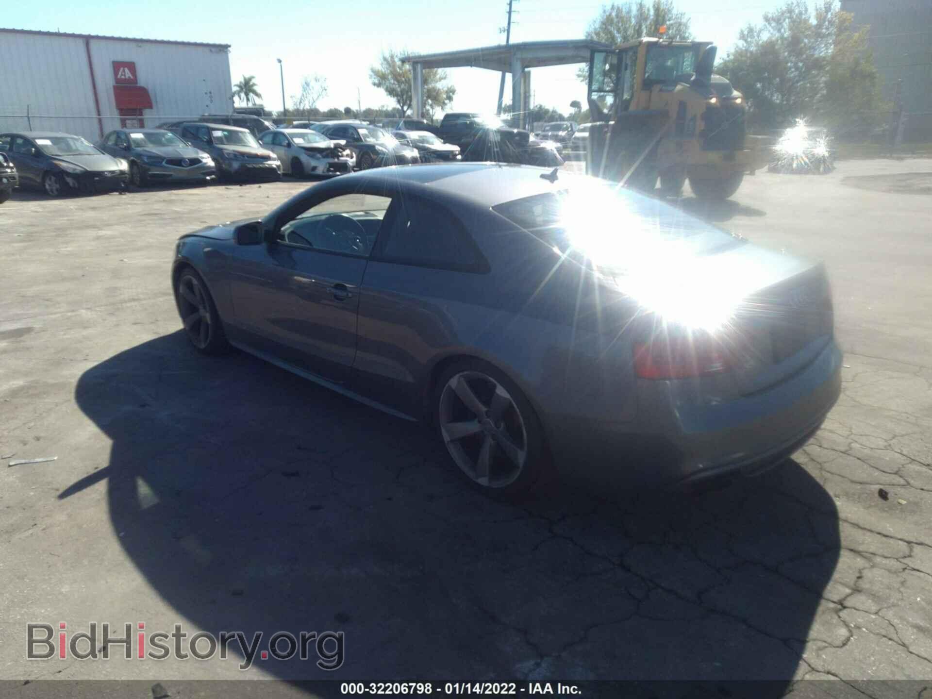 2014 AUDI S5 - VIN: WAUCGAFR6EA012382 - Фото 3