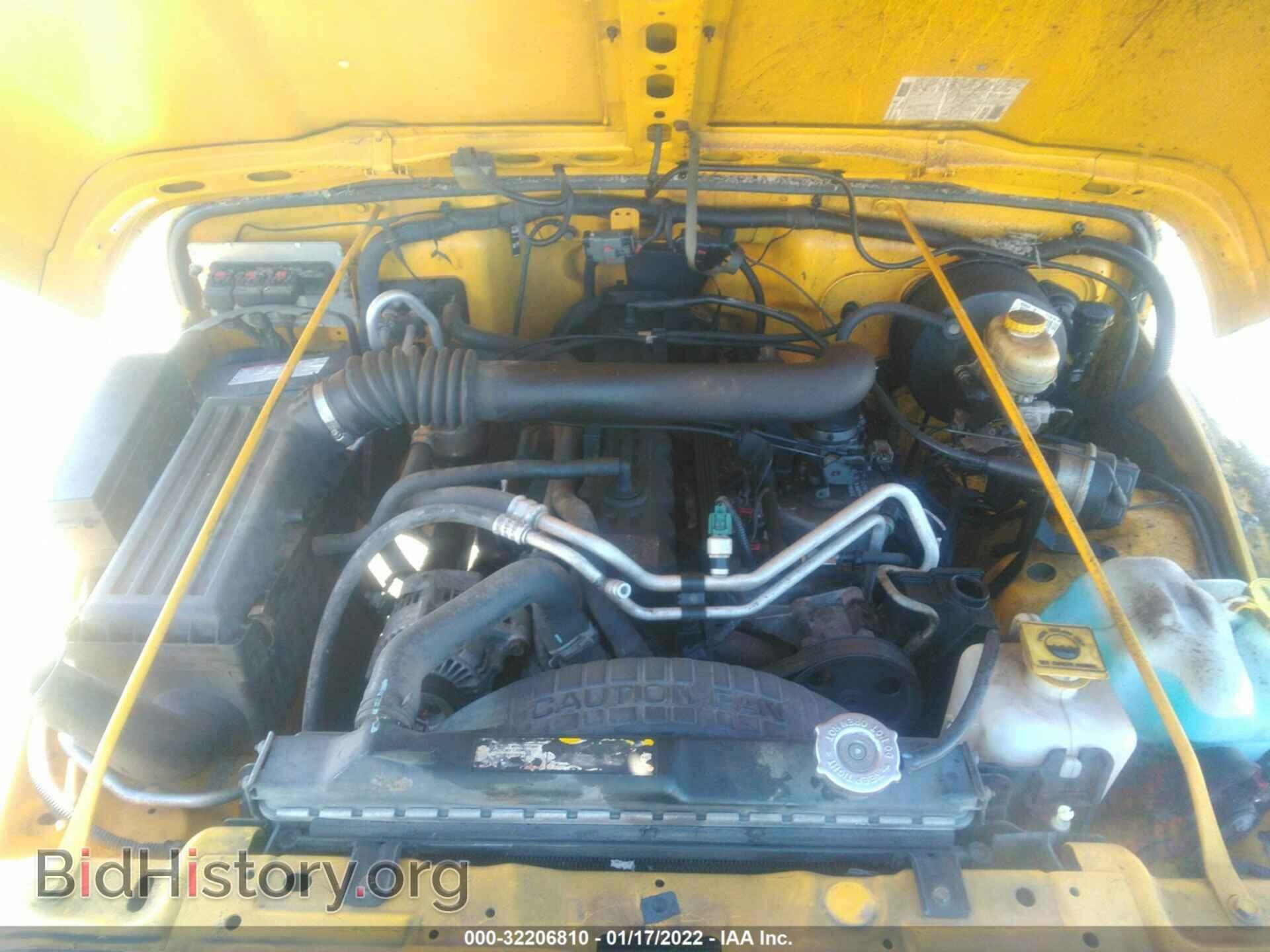 2006 JEEP WRANGLER - VIN: 1J4FA39SX6P721353 - Фото 10