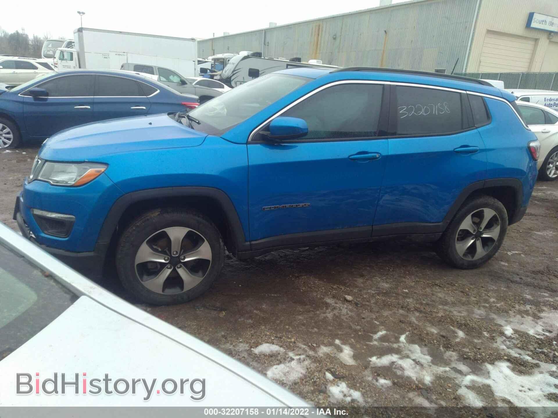 2018 JEEP COMPASS - VIN: 3C4NJDBB6JT264806 - Фото 2