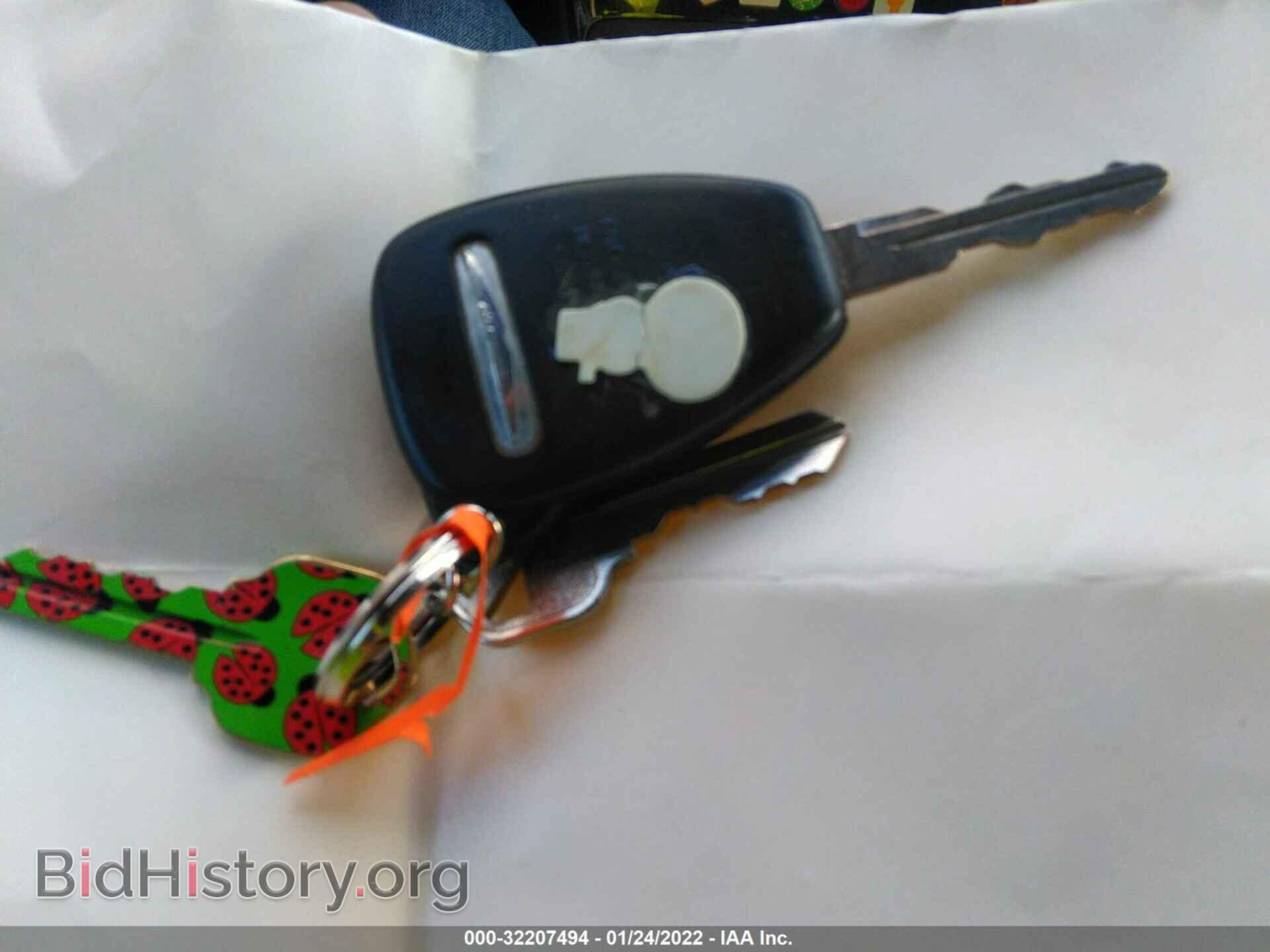 2012 CHRYSLER 200 - VIN: 1C3CCBCG6CN199379 - Фото 11