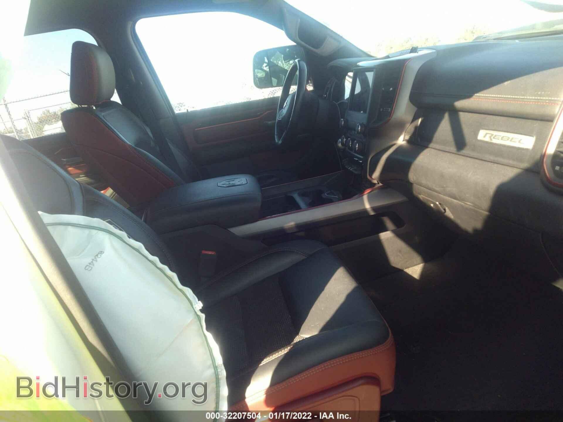 2020 RAM 1500 - VIN: 1C6RRELT2LN226622 - Фото 5